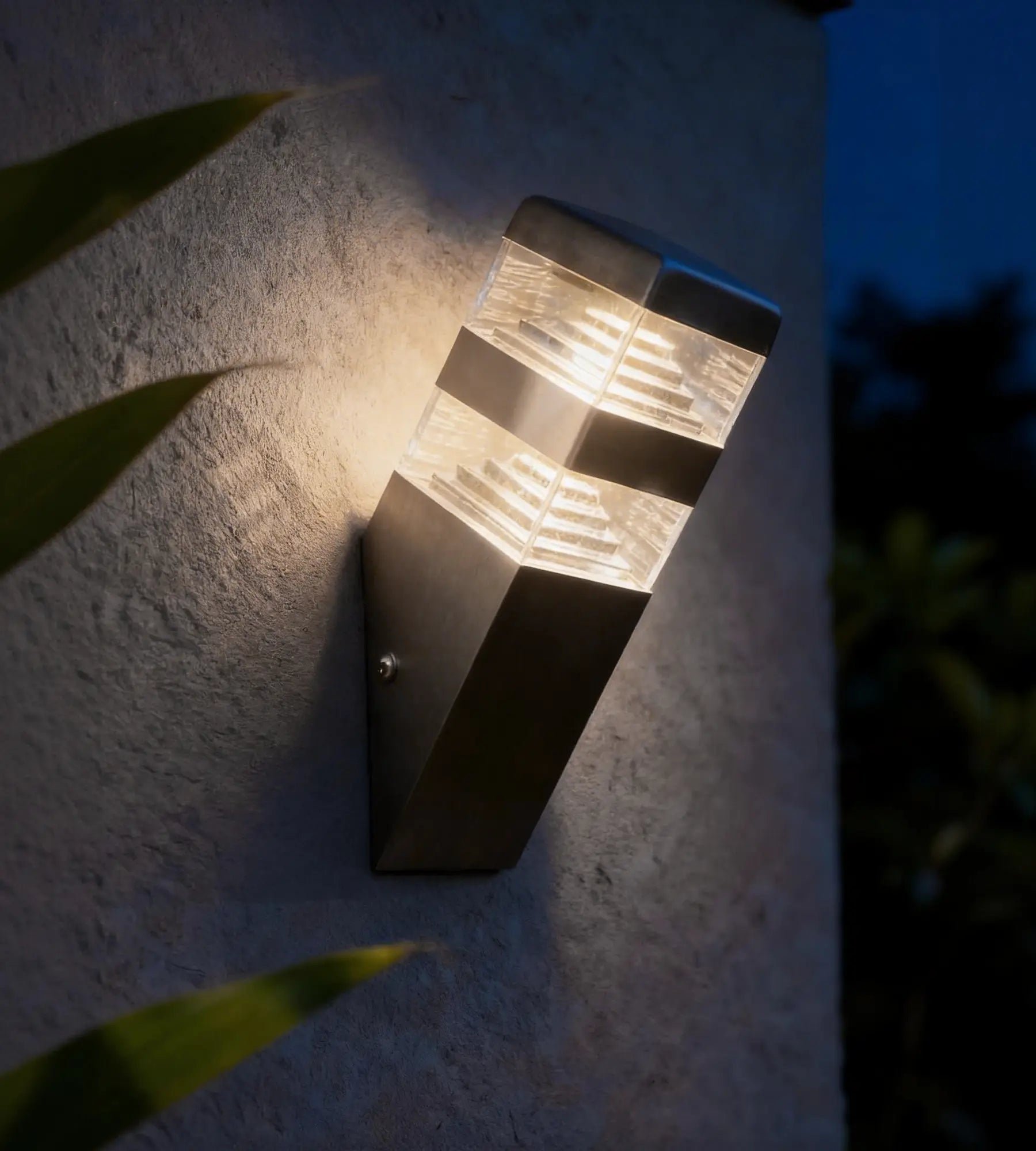 Applique Led Pyramide 1000 lumens - 32 leds - 230V - Lumihome