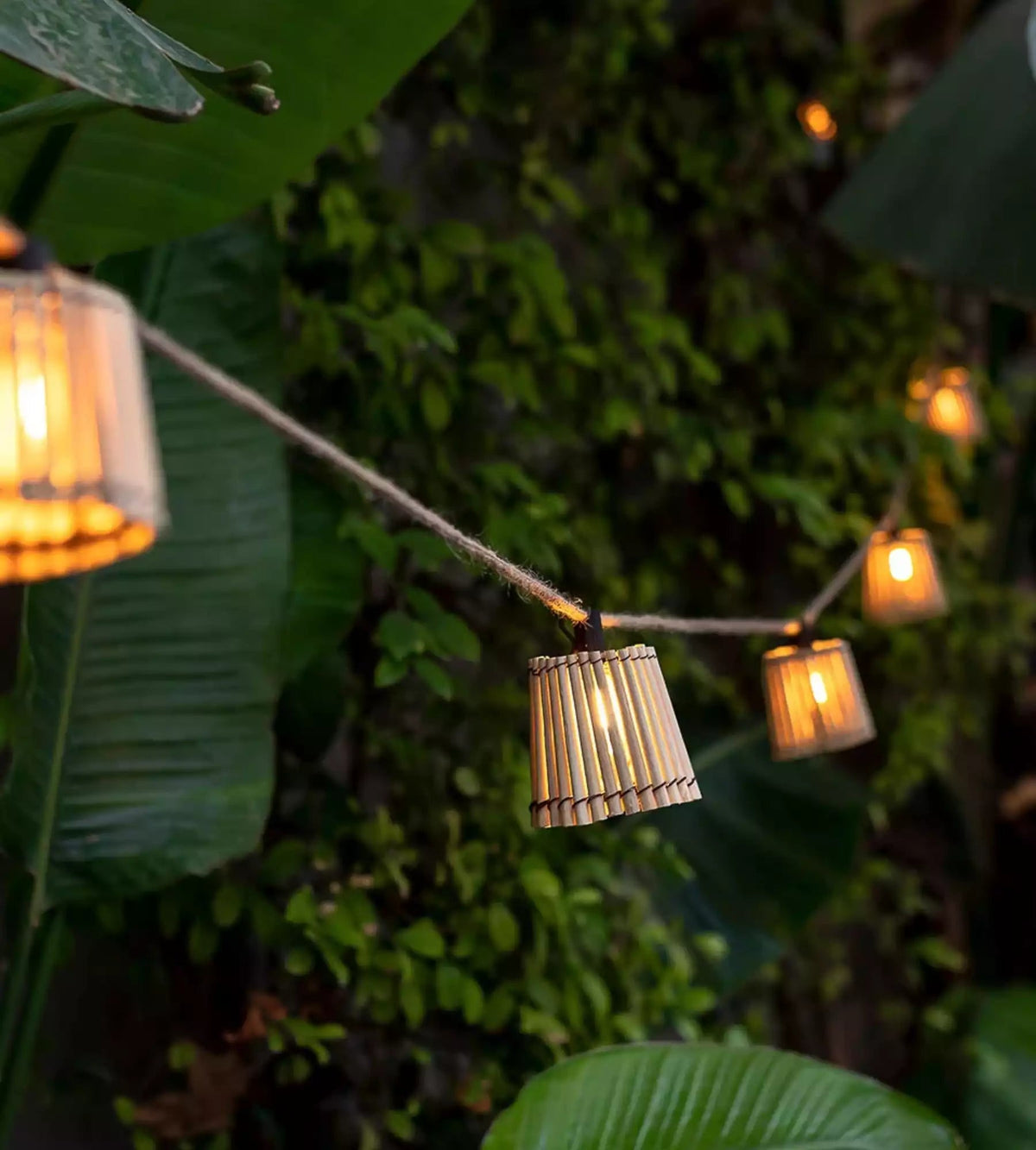 Guirlande lumineuse solaire OKINAWA - Style bois asiatique - 10 lampes - Lumihome