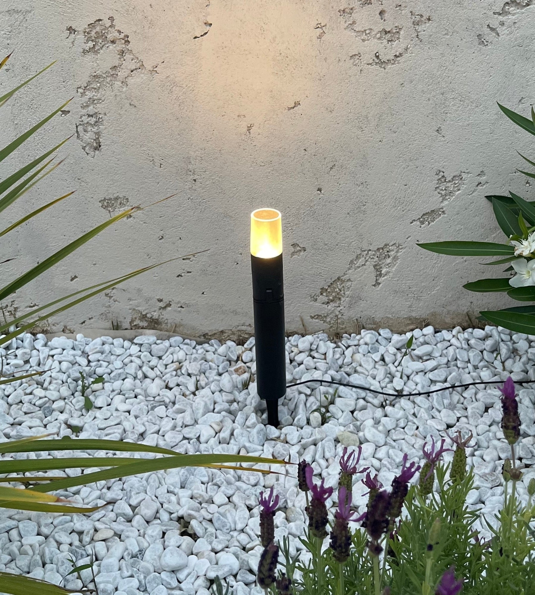 Kit de 2 spots piquets solaires RUBY - Lumihome