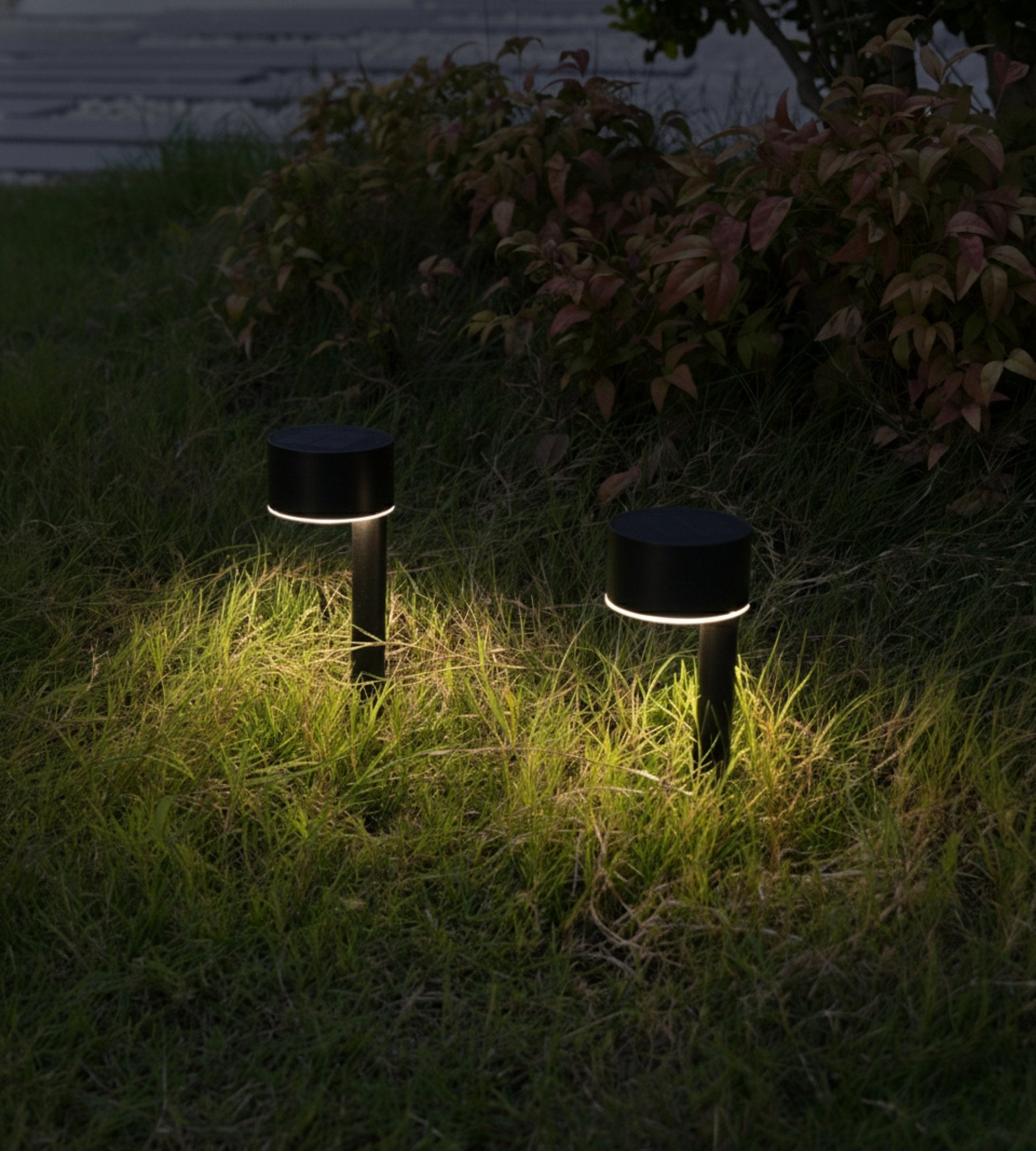 Pack x2 Balise Led solaire QUEEN - À planter - 100 lumens - Lumihome