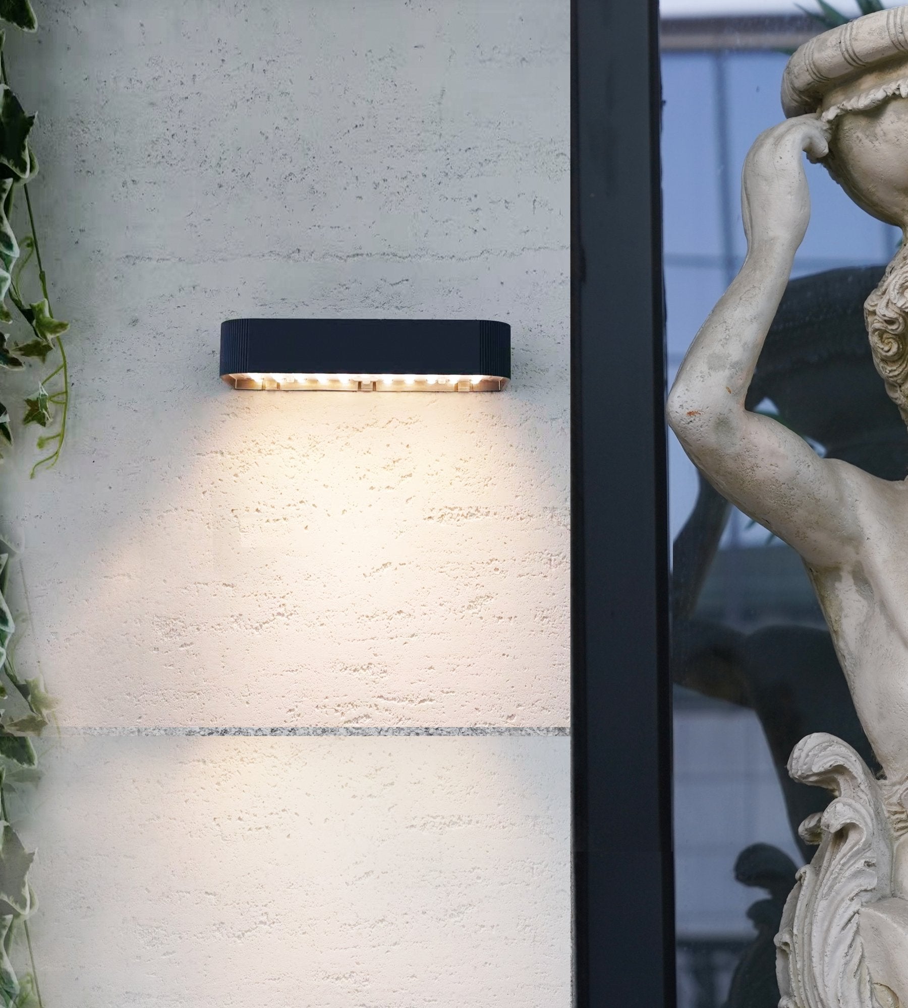 Solar-Wandleuchte SOLEN - Bewegungsmelder - Klebbare Hausnummer - Lumihome