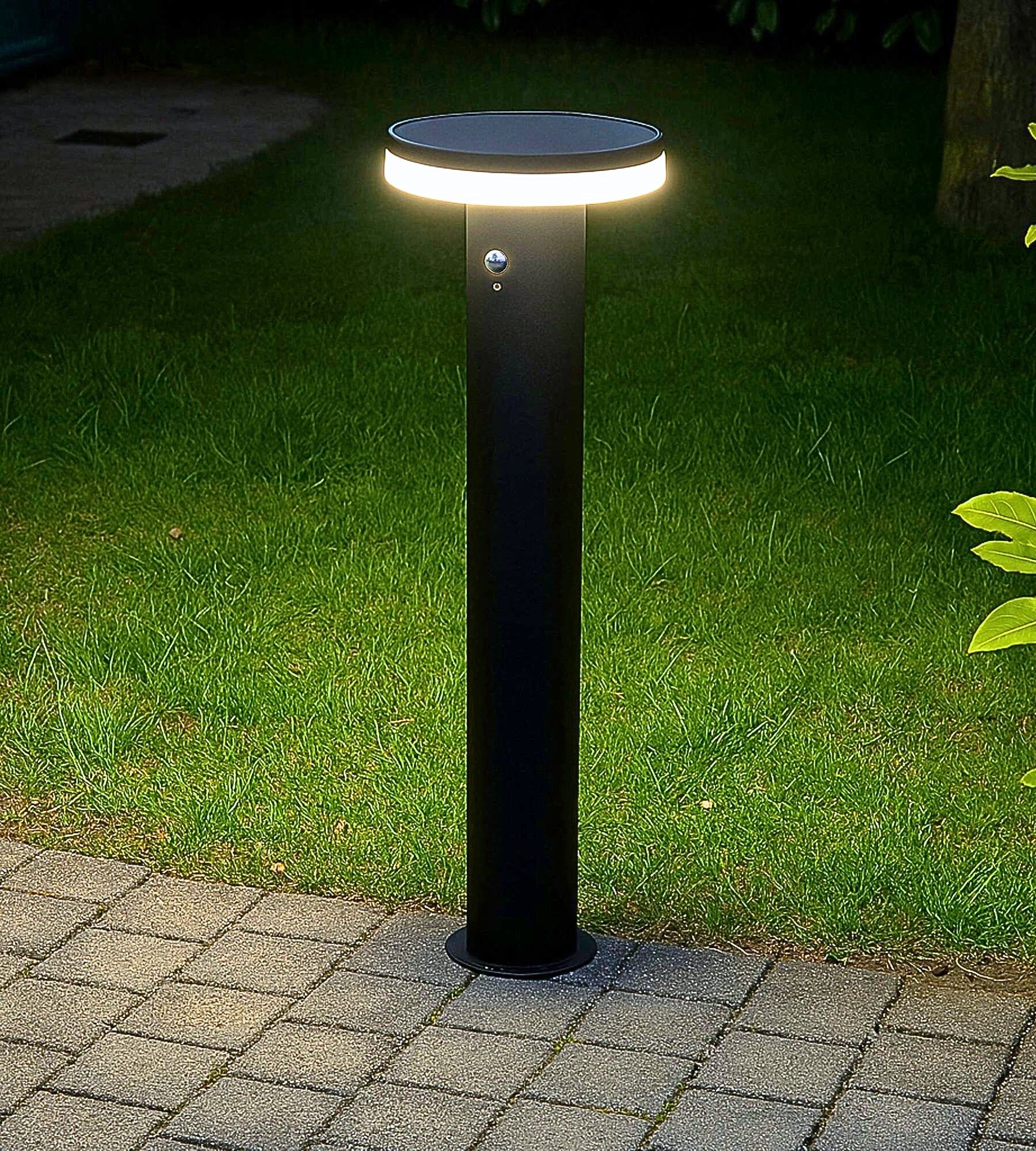 ALTO black solar LED bollard - Motion detector - 3 lighting modes from 150 to 1000 lumens - Lumihome