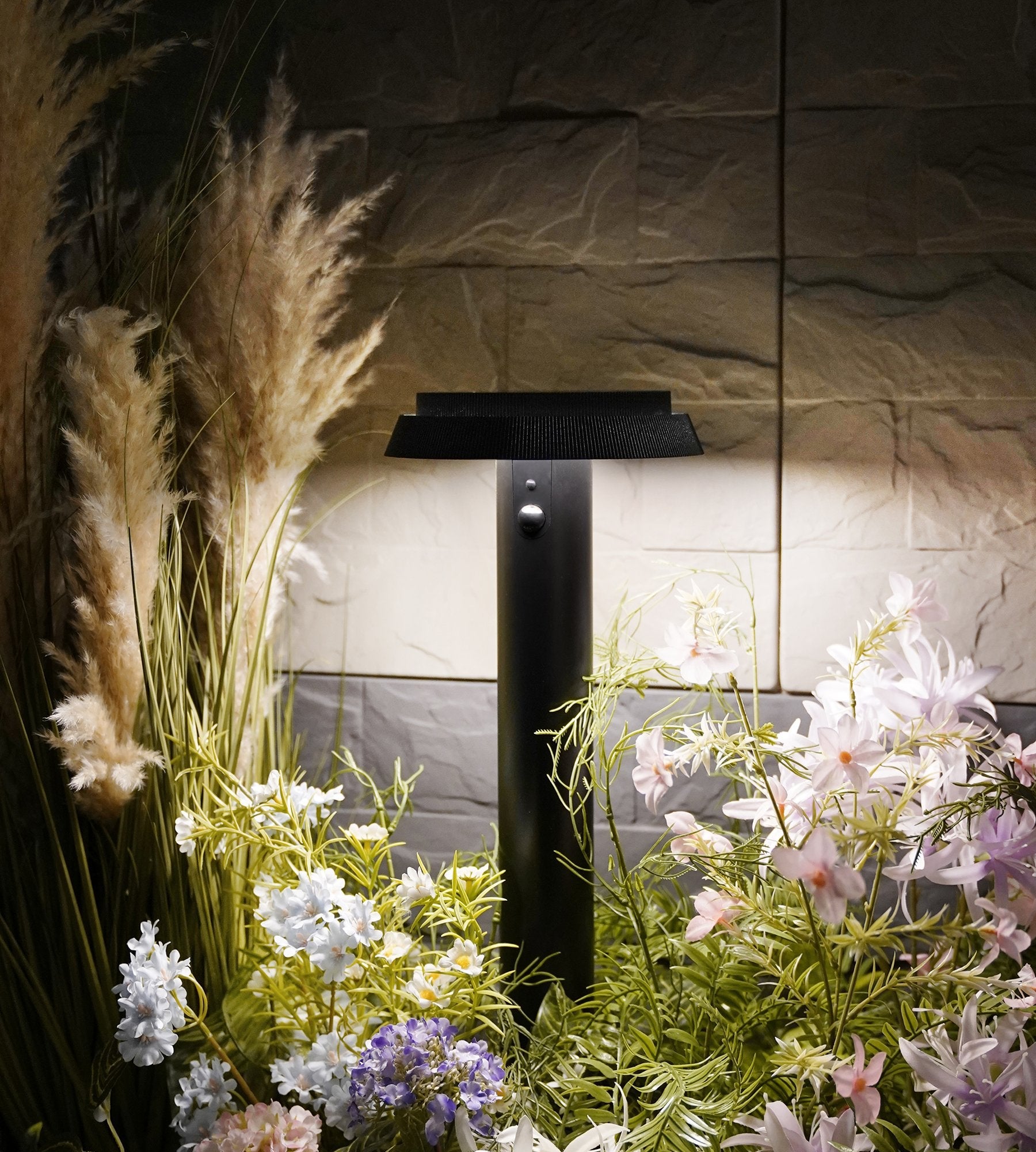 NORMAN solar Led bollard - Lumihome