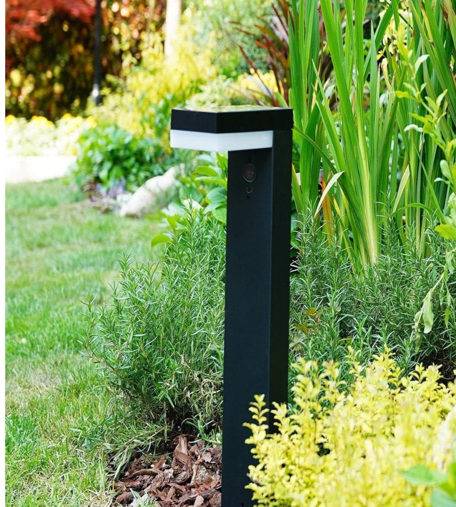 VENUS Solar Led Bollard - Motion detector - 3 lighting modes 75 to 600 lumens - Lumihome