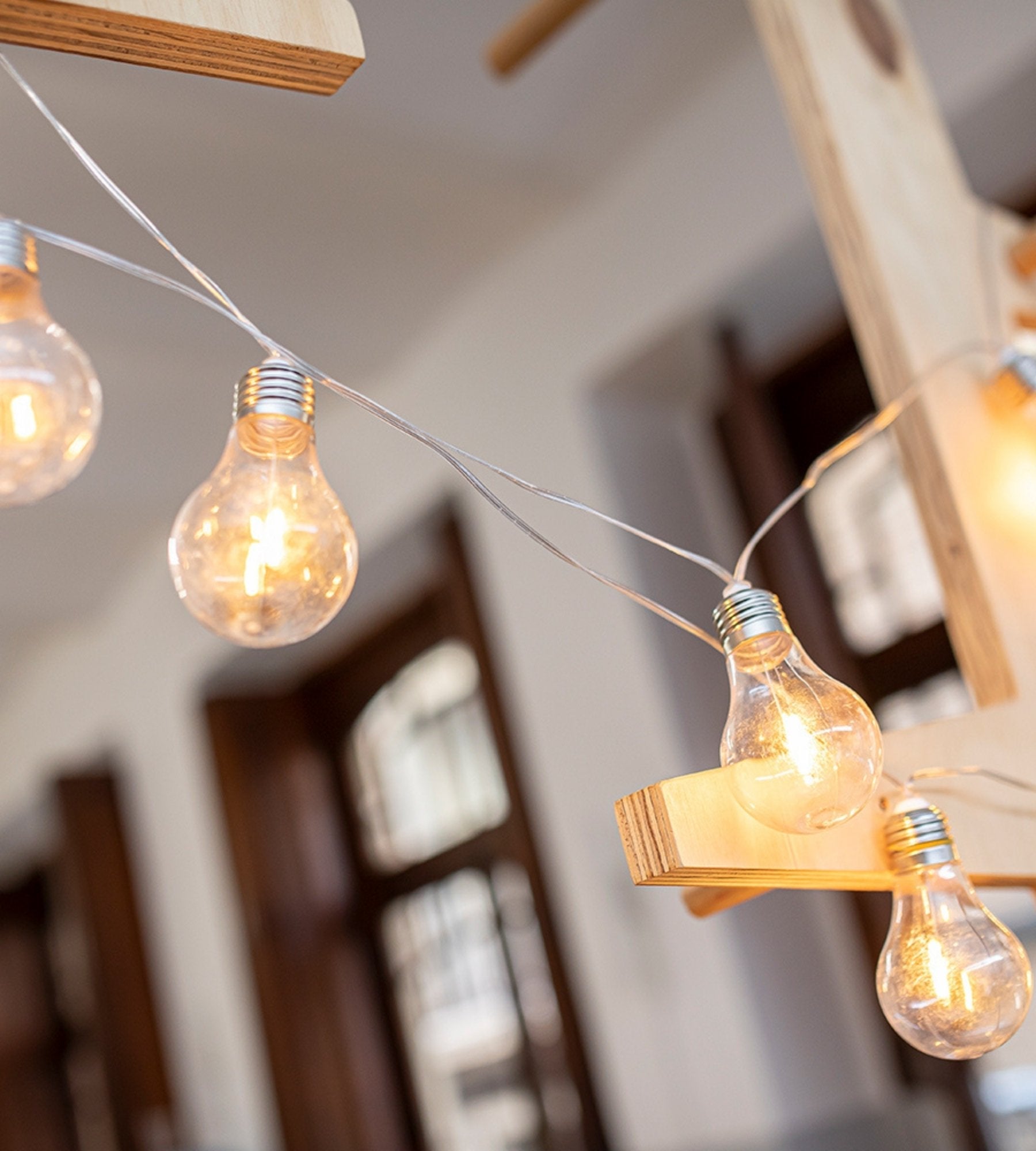 Outdoor solar garland STELLA - Modern design - 10 bulbs - Lumihome