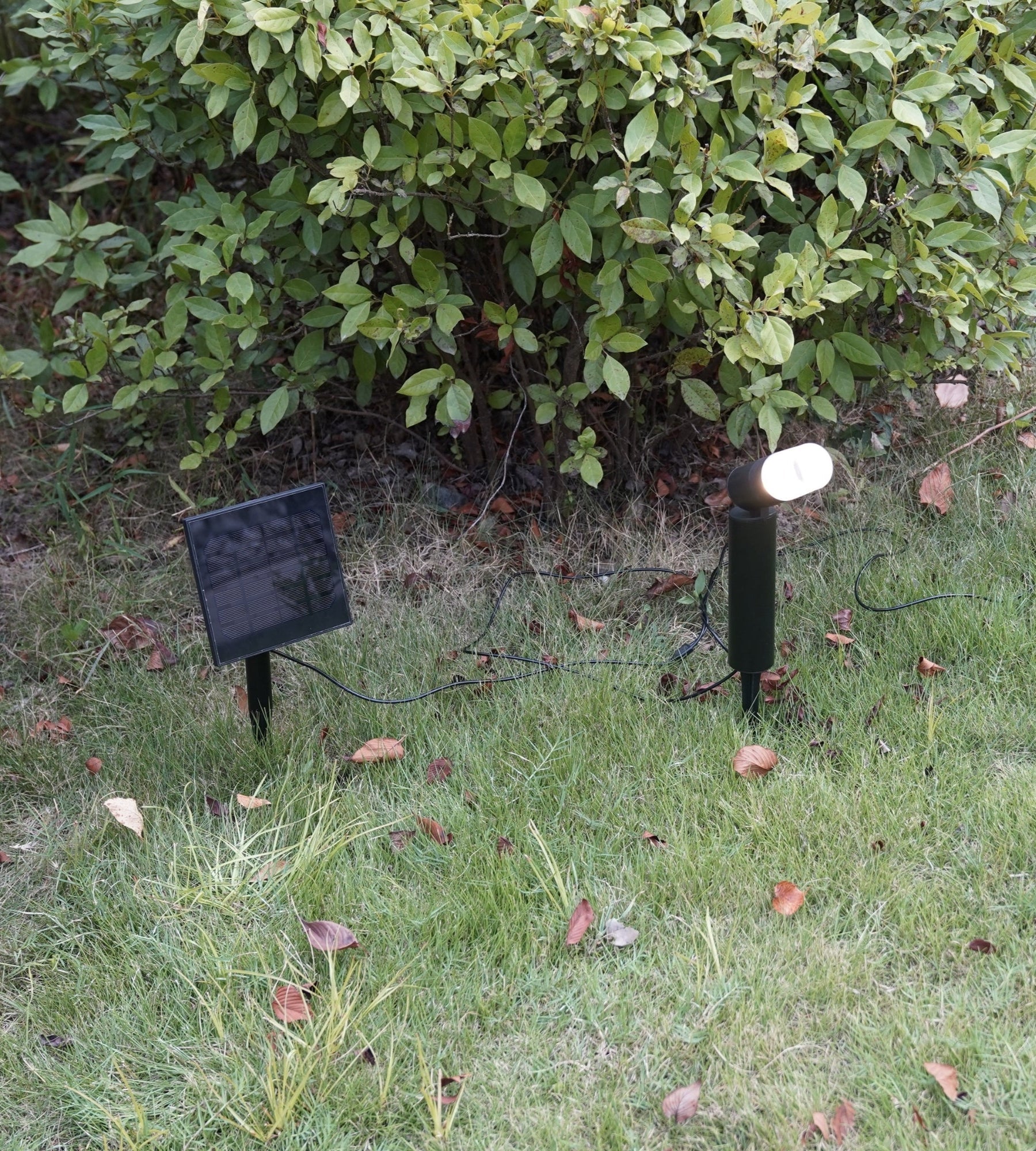 Kit of 2 RUBY solar-powered spotlights - Lumihome