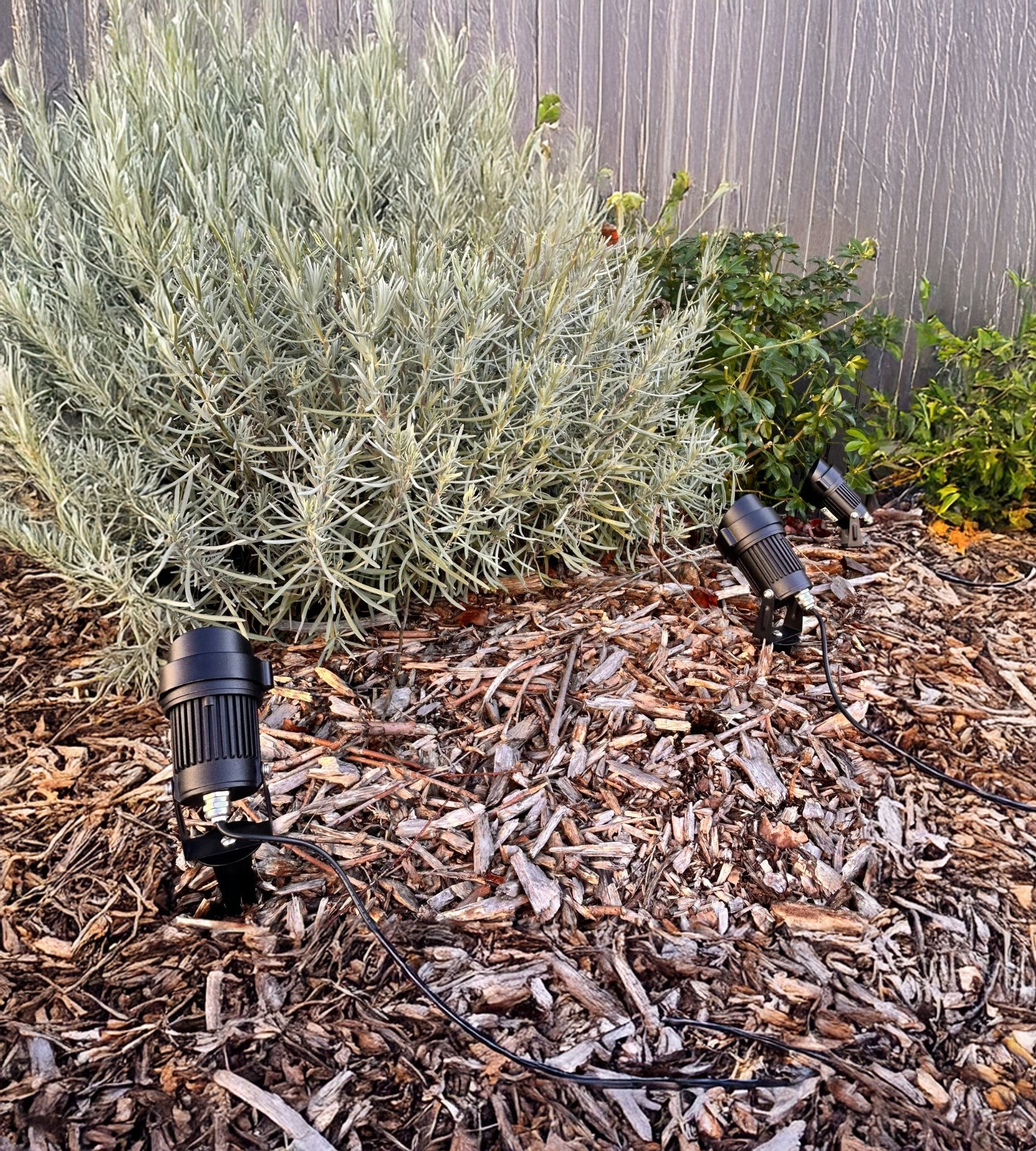 Kit of 3 LUMINA+ solar-powered spotlights - Lumihome