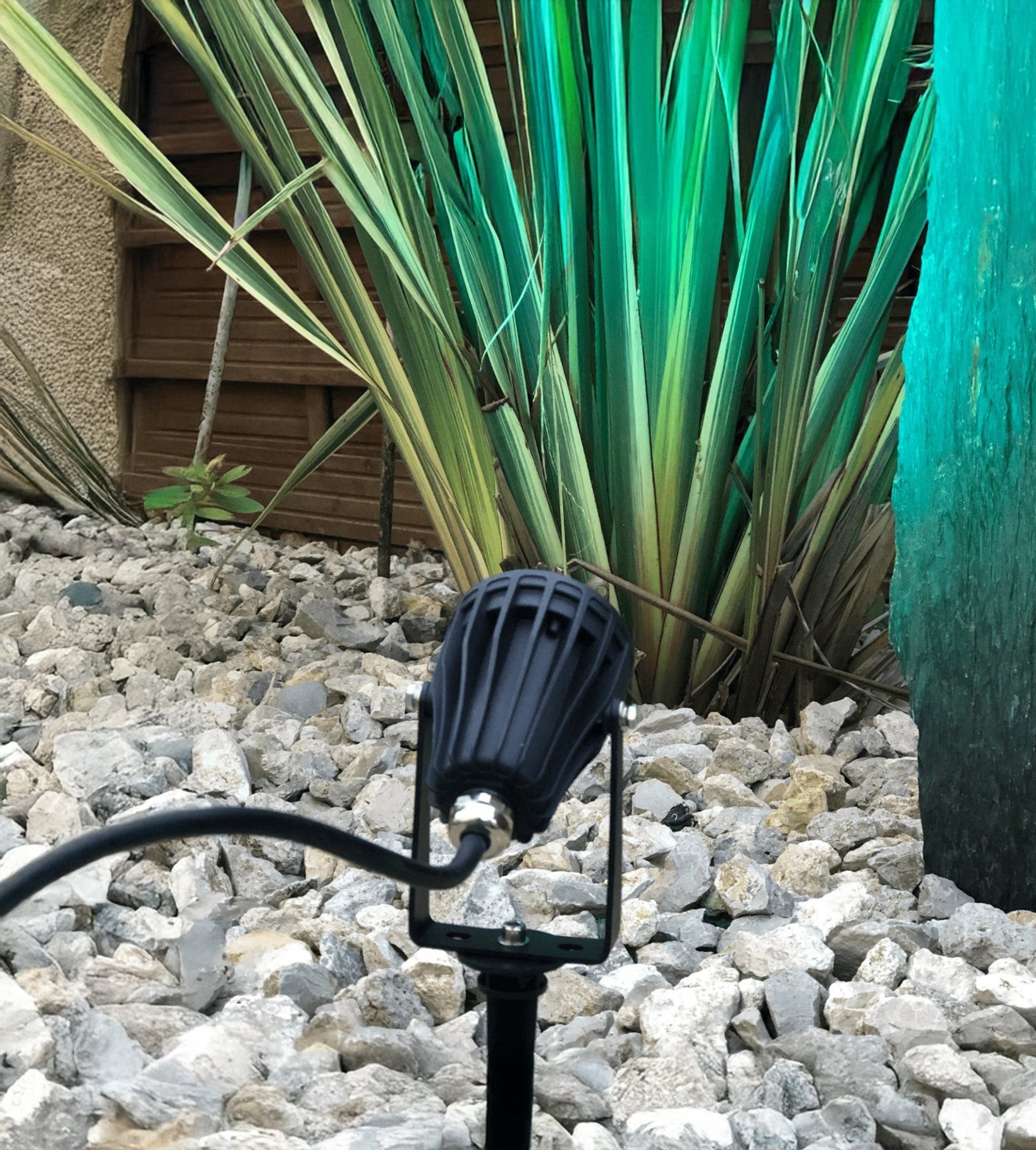 6W RGB/CCT remote-controlled pole spotlight - FUTC04 - Remote control not included