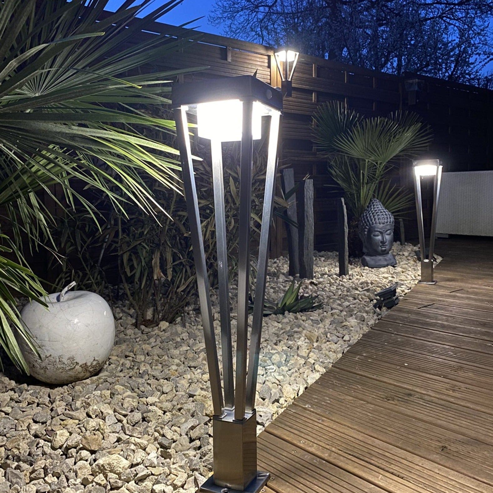 Led solar bollard LUXOR - Motion detector - 3 lighting modes - 75 to 600 lumens - Lumihome-France.com