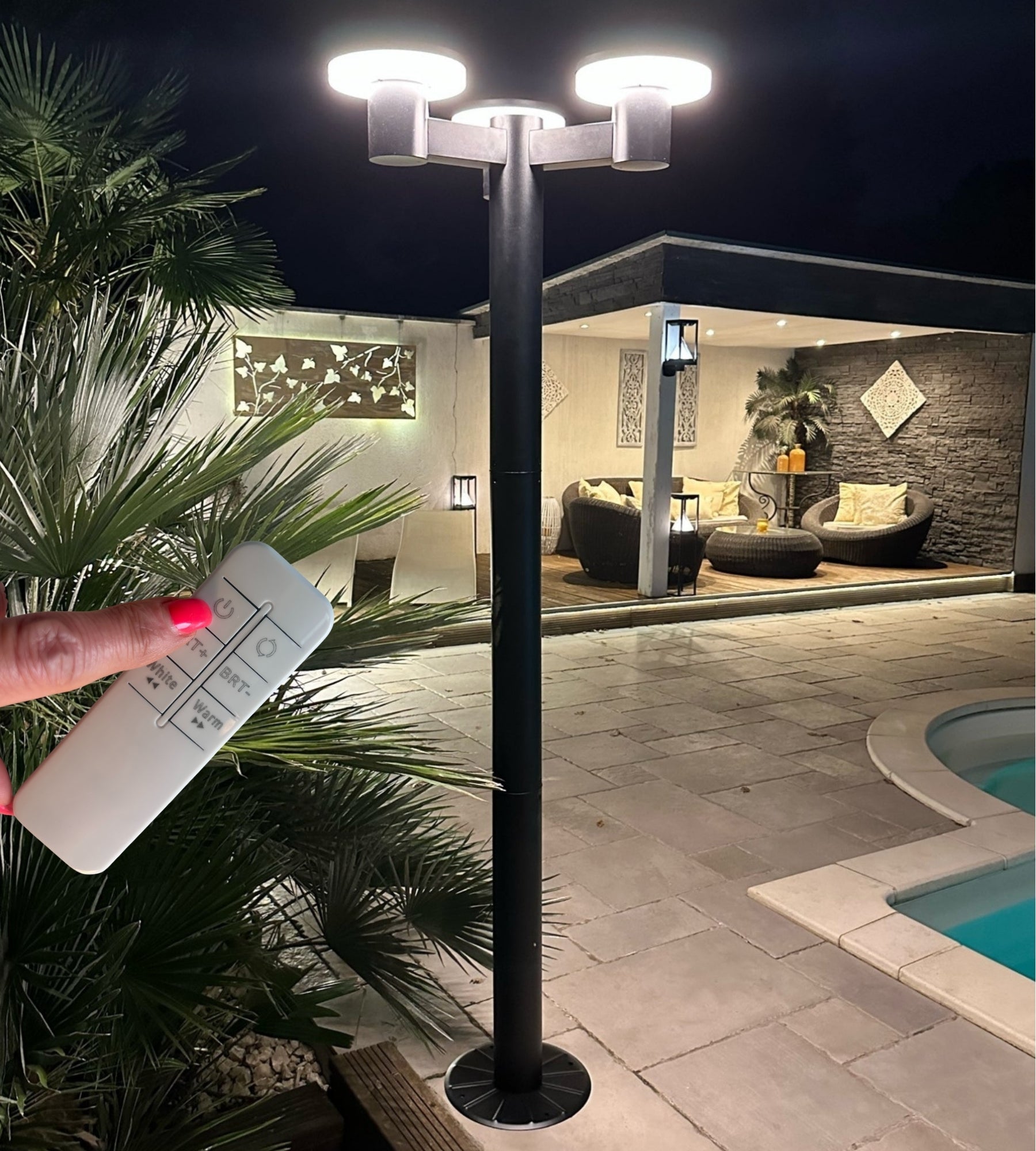 Farola solar Led ALTO 3000 - Altura 2m - Mando a distancia - 300 a 3000 lúmenes - Lumihome