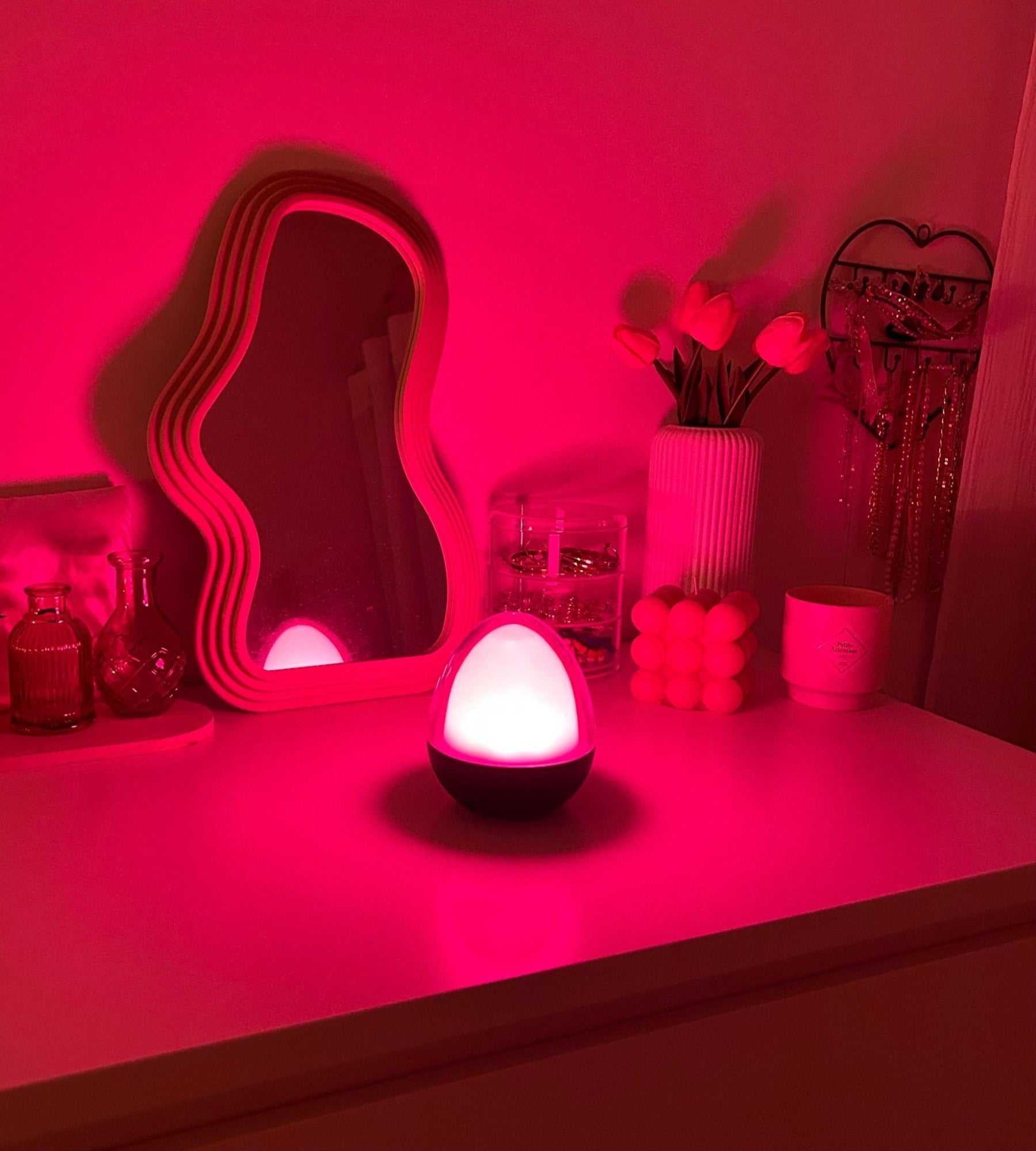 JOY Lámpara LED de sobremesa - Inalámbrica y usb - RGB+CCT - 40 a 400 lúmenes