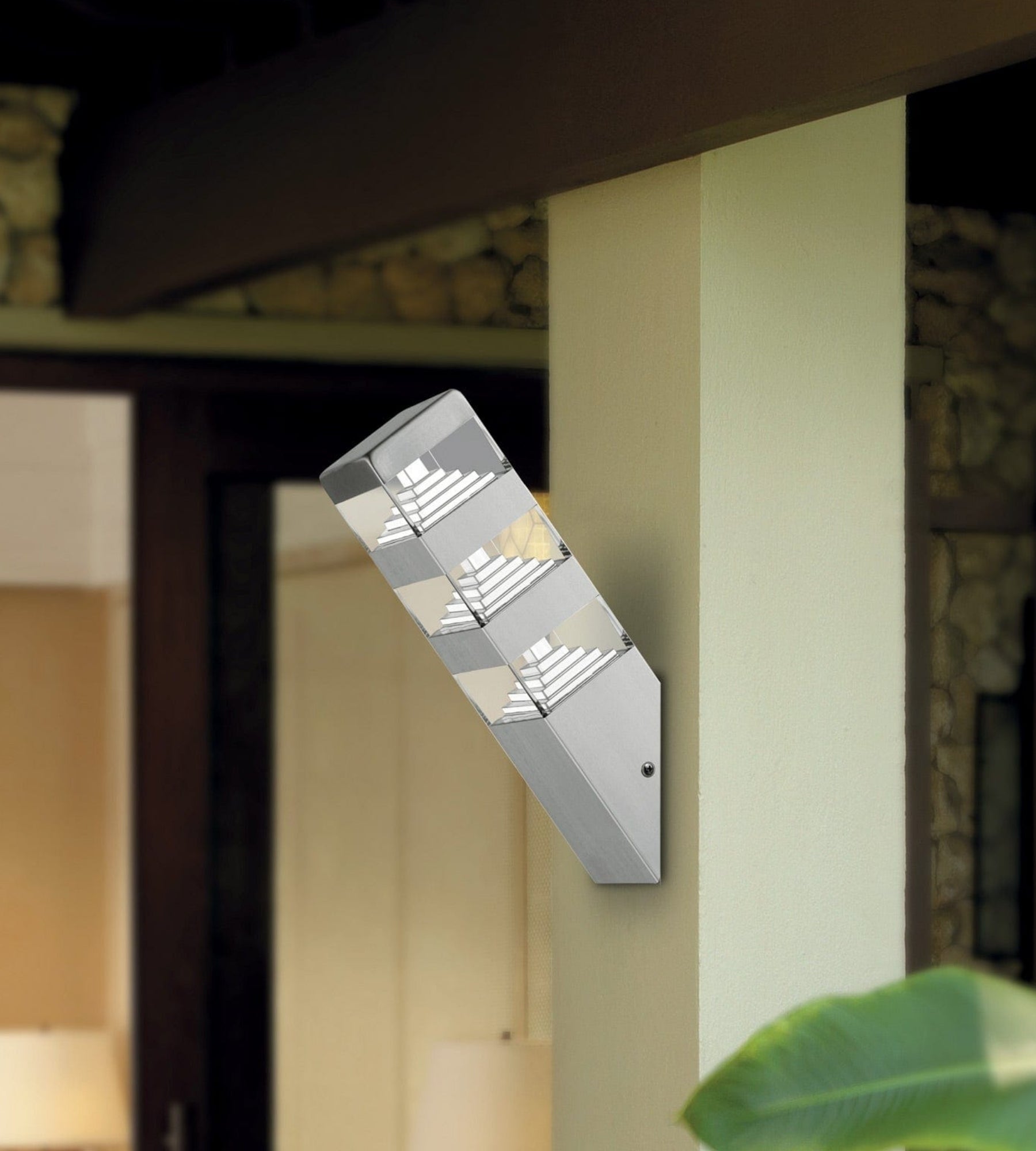 Lampada da parete a piramide led 1500 lumen - 48 led - 230V