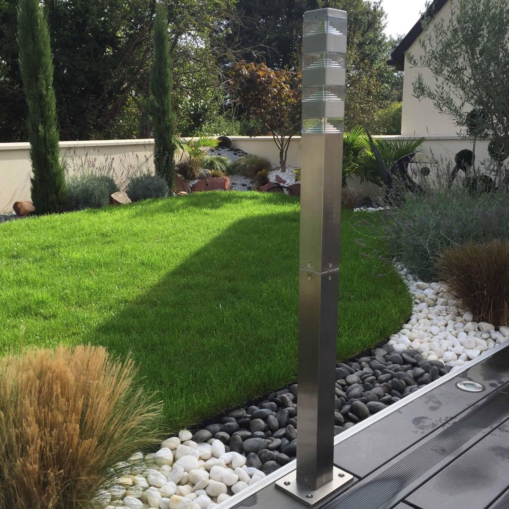 Candeeiro de pé em aço inoxidável Lumihome