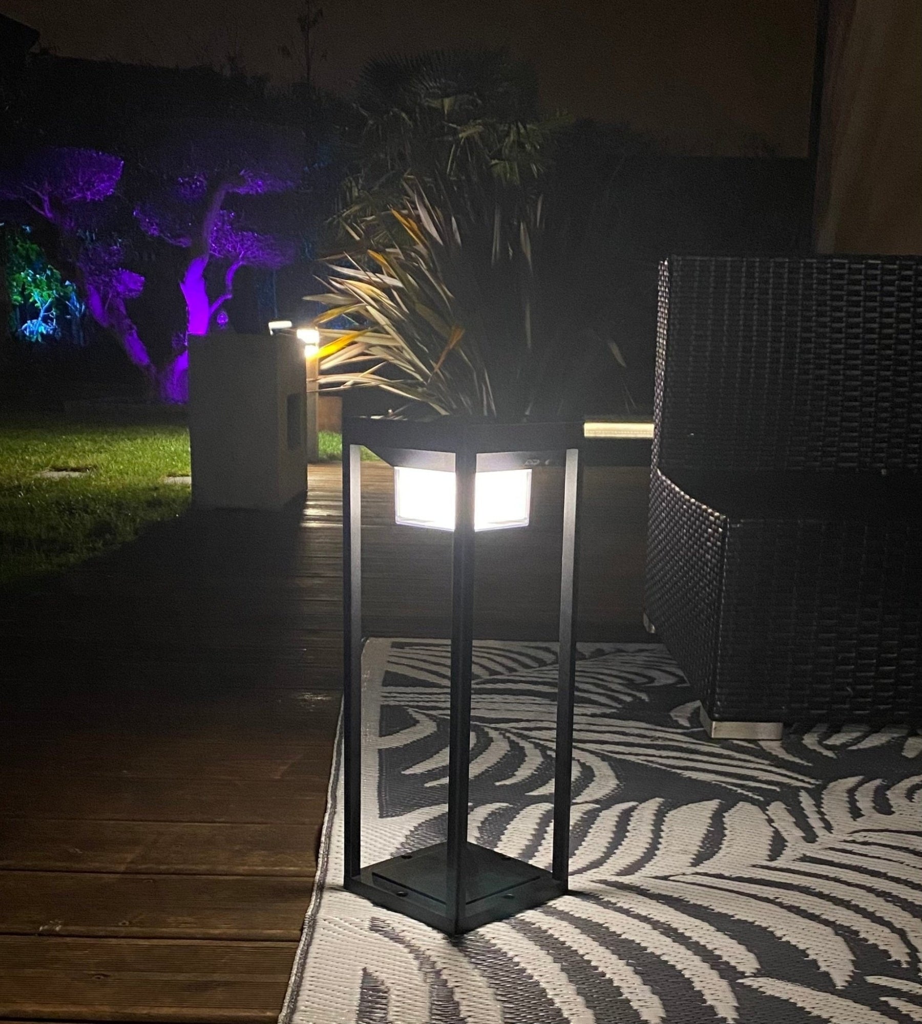 Lanterna PICASSO solar e USB Led - 3 modos de iluminação de 75 a 600 lúmens - Detetor de movimento