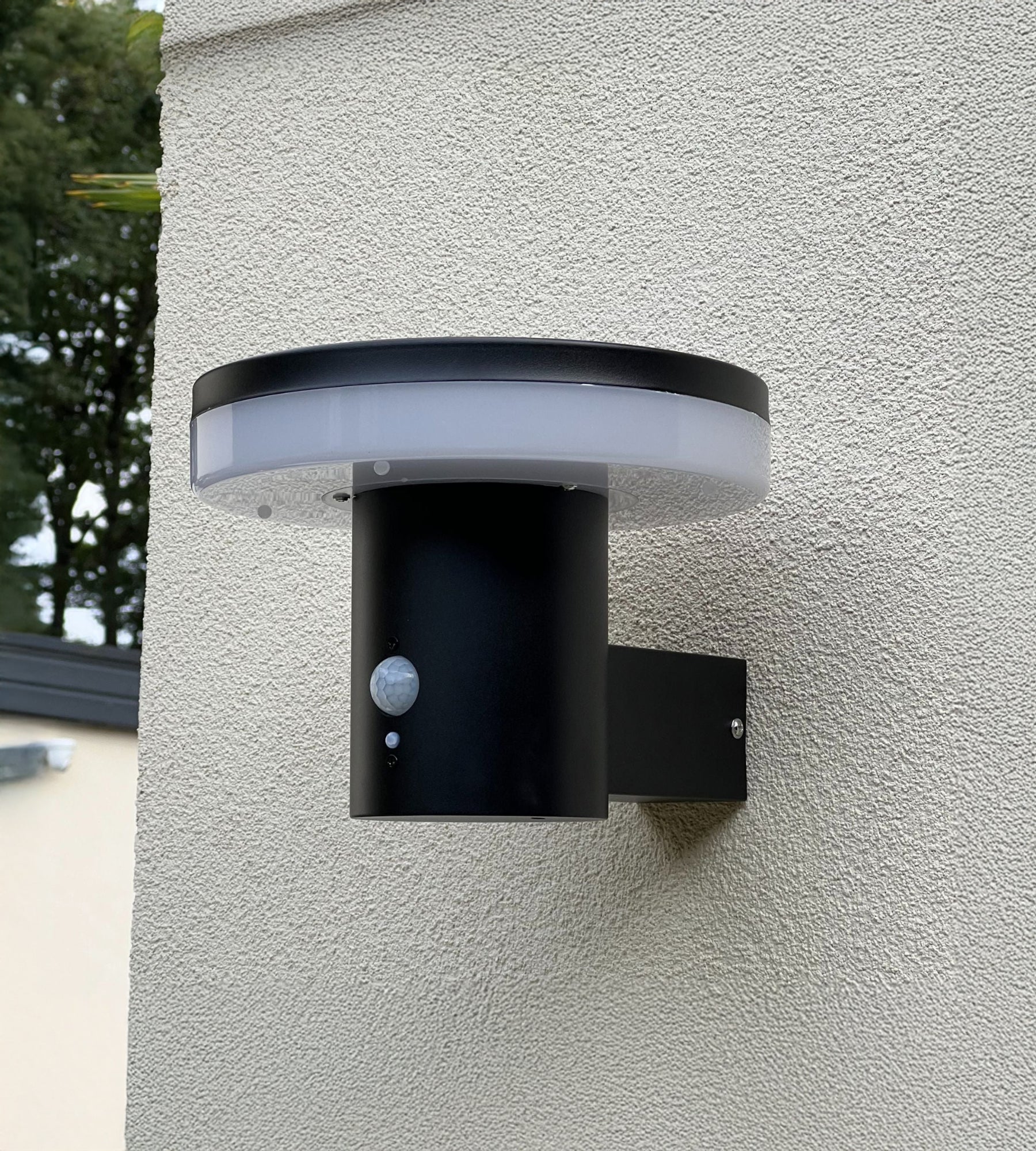 Applique Led solaire ALTO - Détecteur de mouvements - 3 modes d'éclairage 150 à 1000 lumens - Lumihome