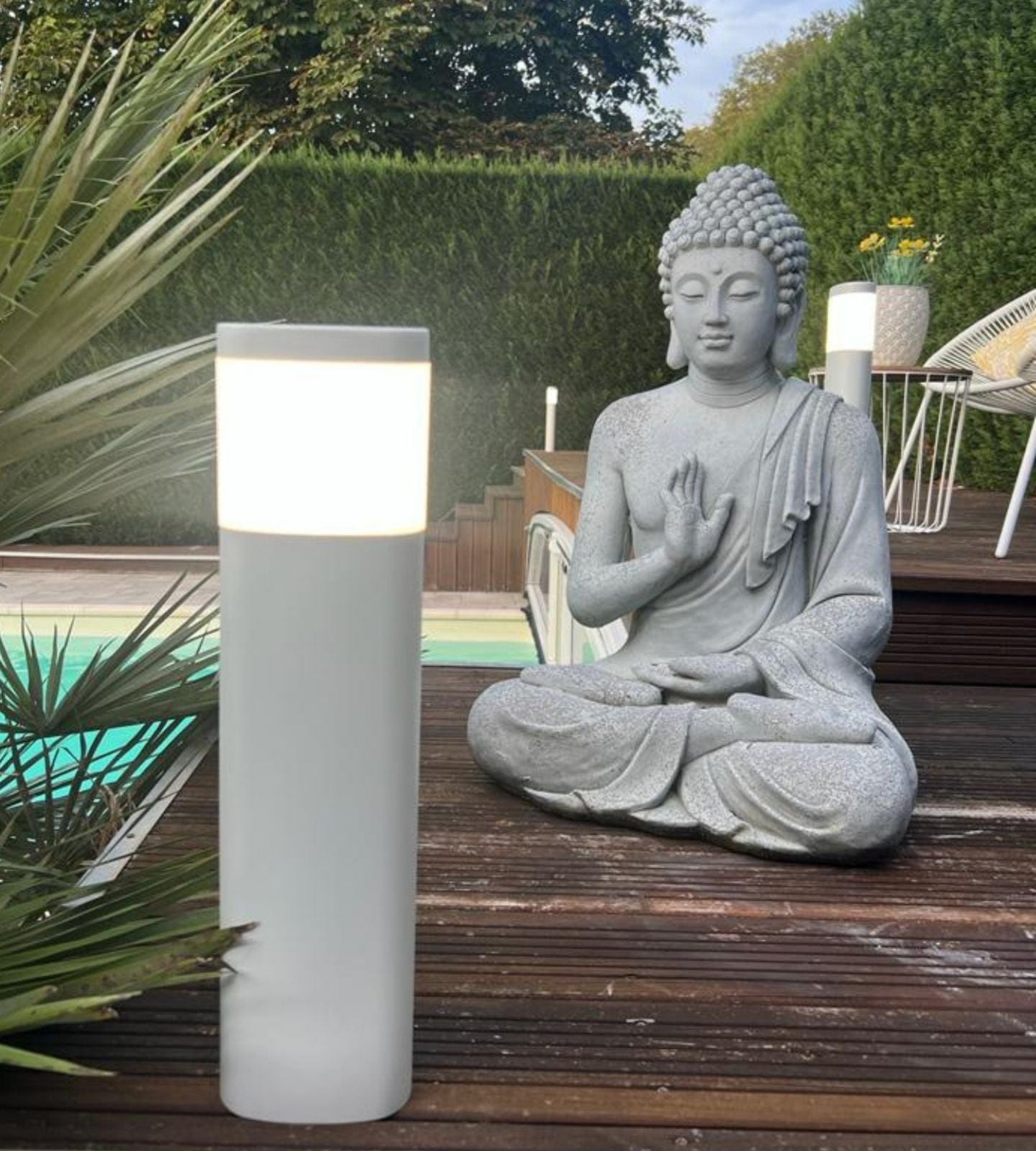 Borne Led Dallas blanche - 230V - Hauteur 50 cm - 1000 lumens
