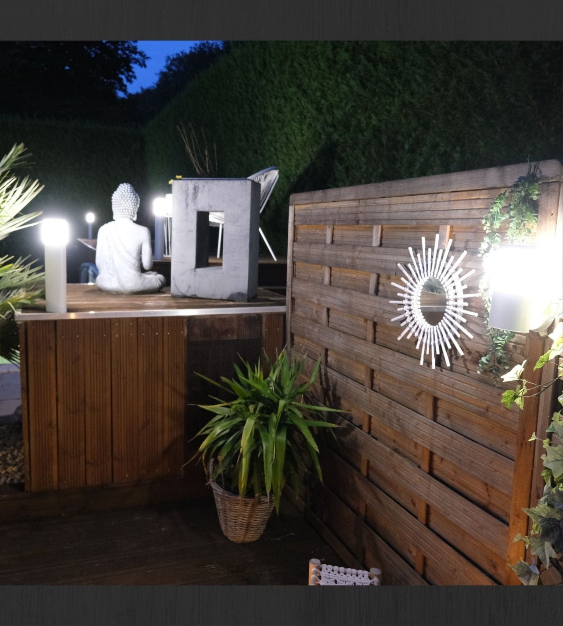 Borne Led Dallas blanche - 230V - Hauteur 50 cm - 1000 lumens
