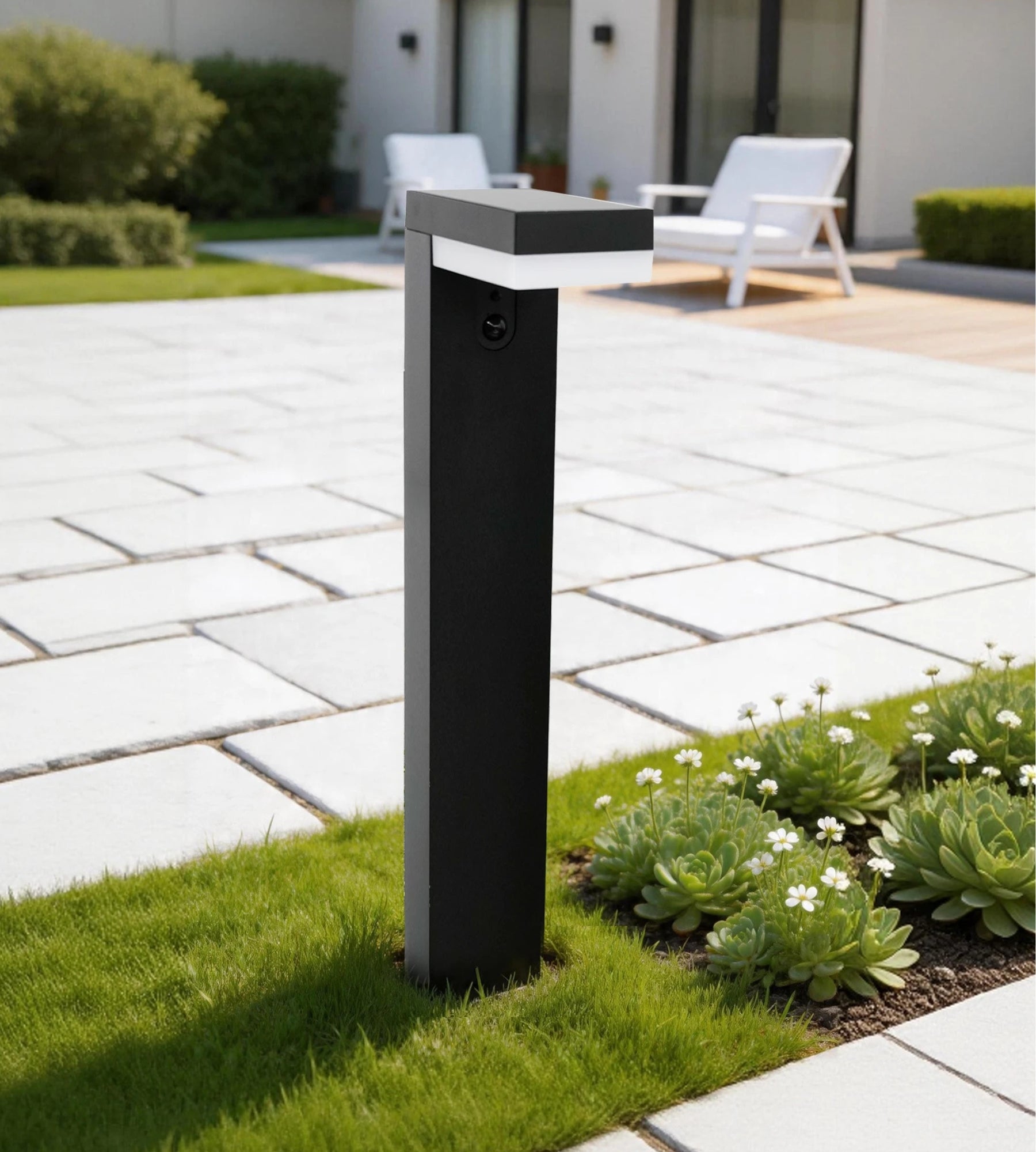 Borne Led Solaire VENUS noire - Détecteur de mouvements - 3 modes d'éclairage 100 à 1000 lumens