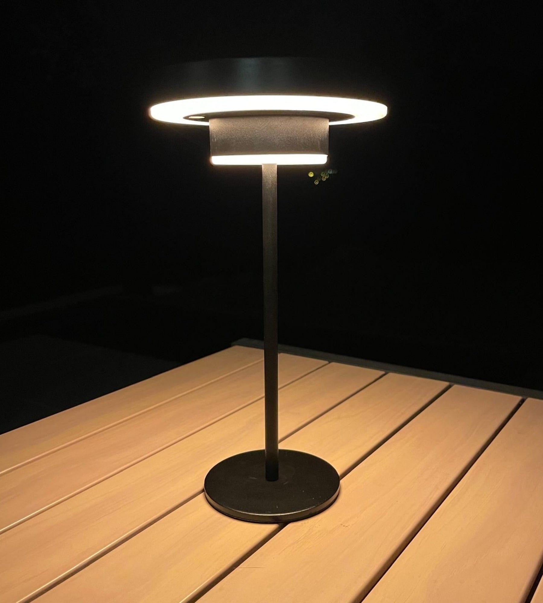 Lampe de table Led solaire GENOVA - Lumihome