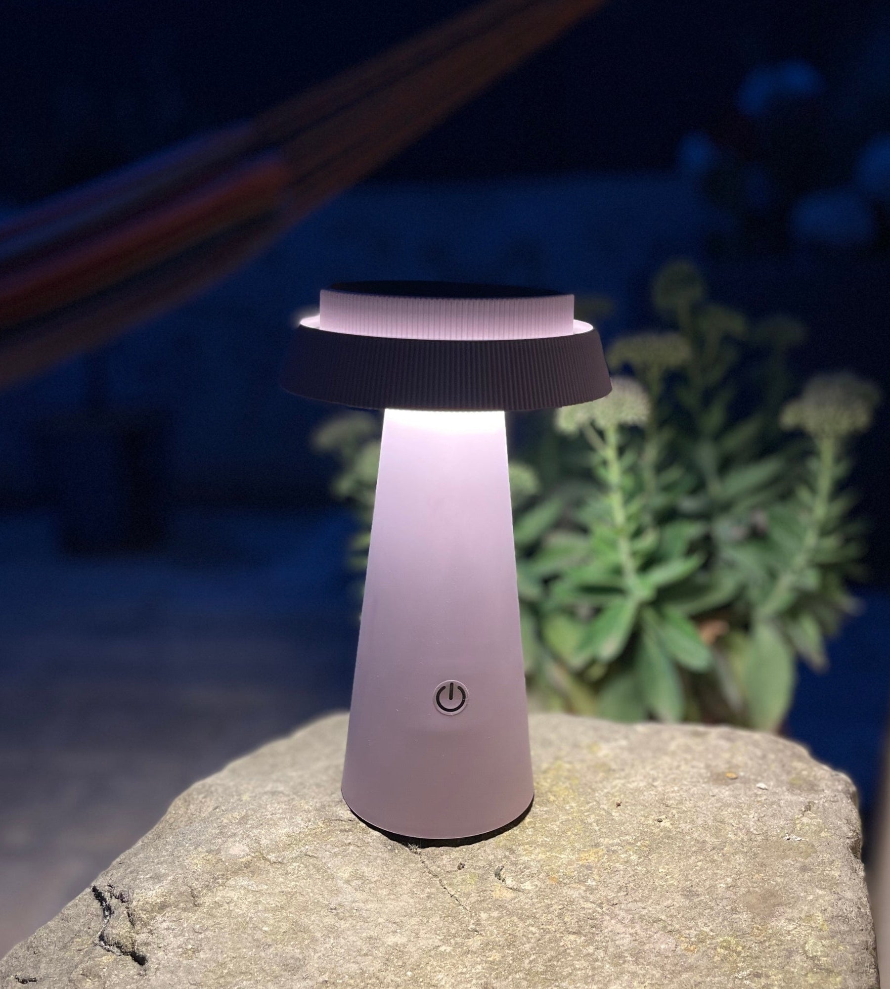 Lampe de table Led solaire ROSA - Lumihome