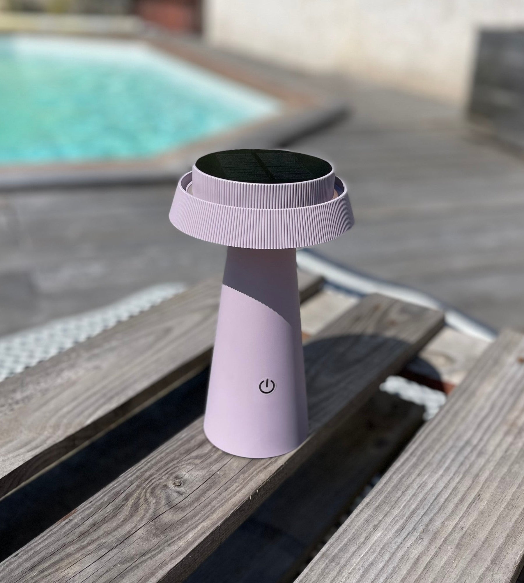 Lampe de table Led solaire ROSA - Lumihome