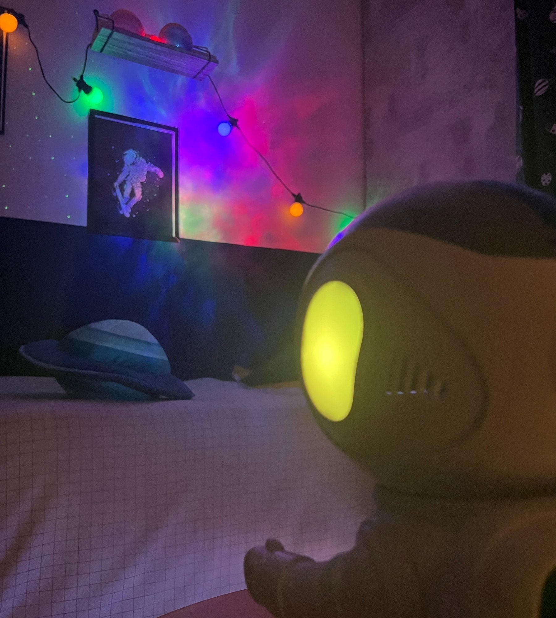 Veilleuse projecteur LED rechargeable COSMOLITE - Ciel étoilé - Enceinte intégrée - Lumihome