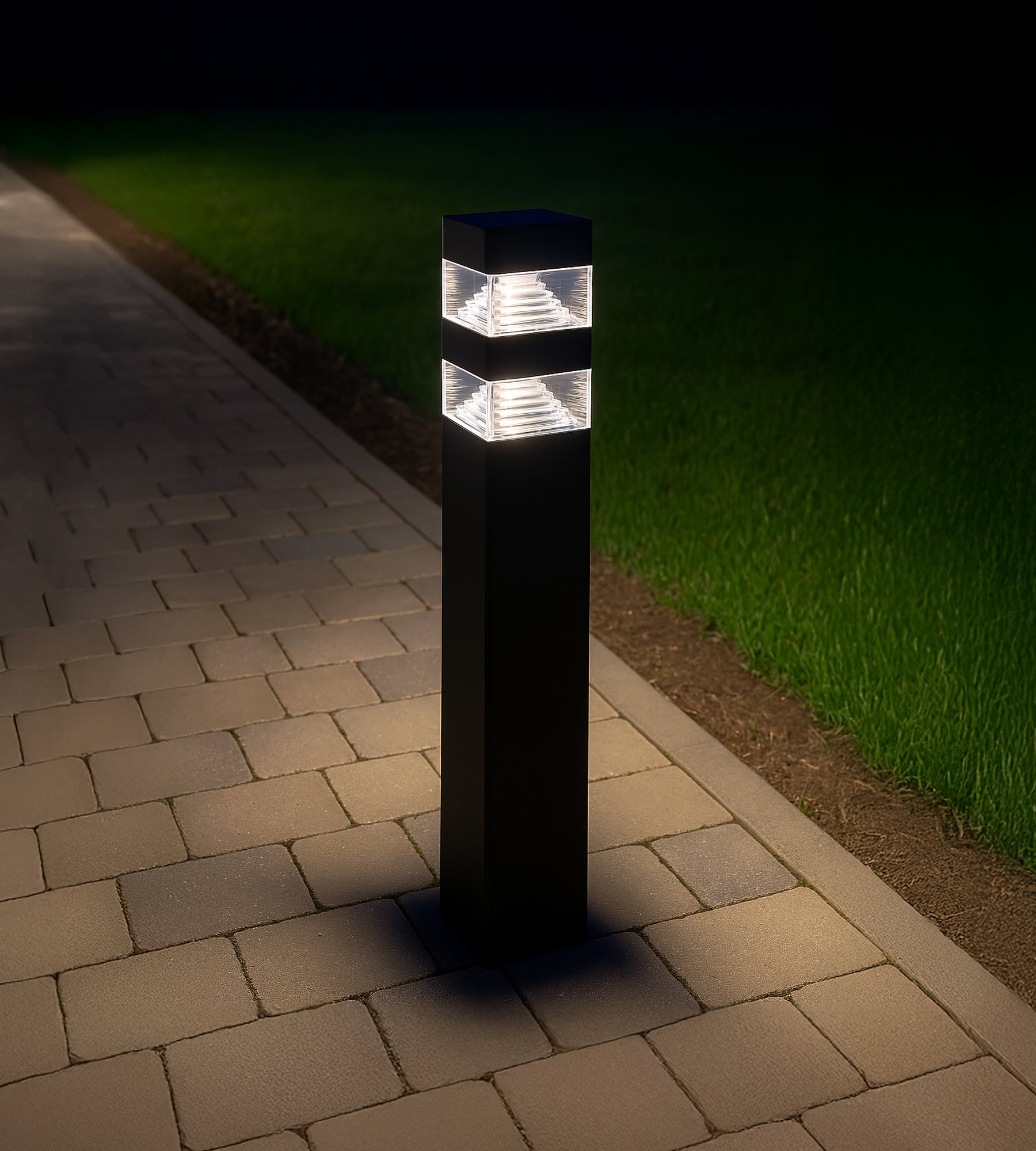 Pyramid bollard 1000 lumens - 32 leds - 230V
