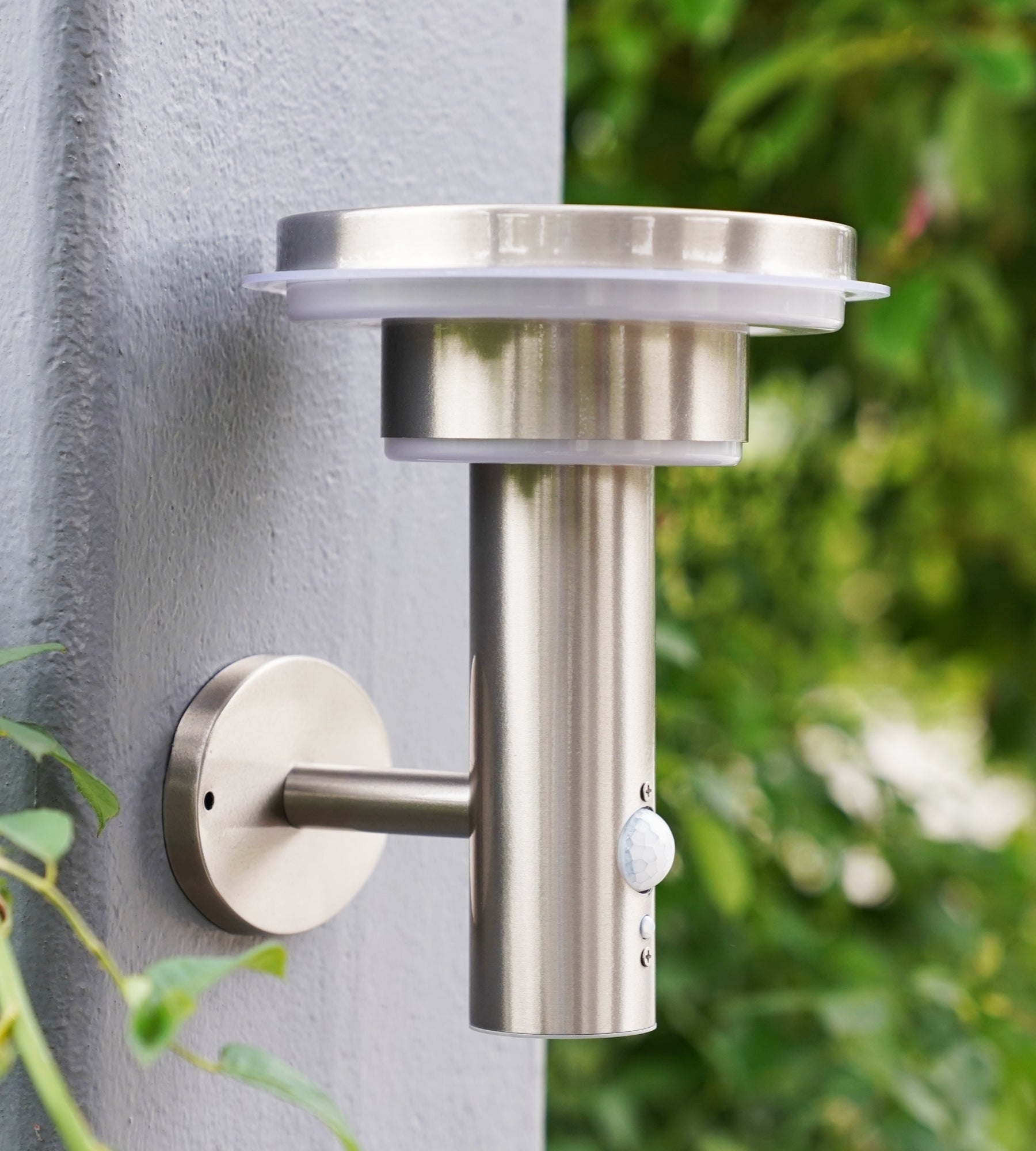 GENOVA solar Led lámpara de pared - Detector de movimiento - 3 modos de iluminación 75 a 600 lúmenes - Lumihome