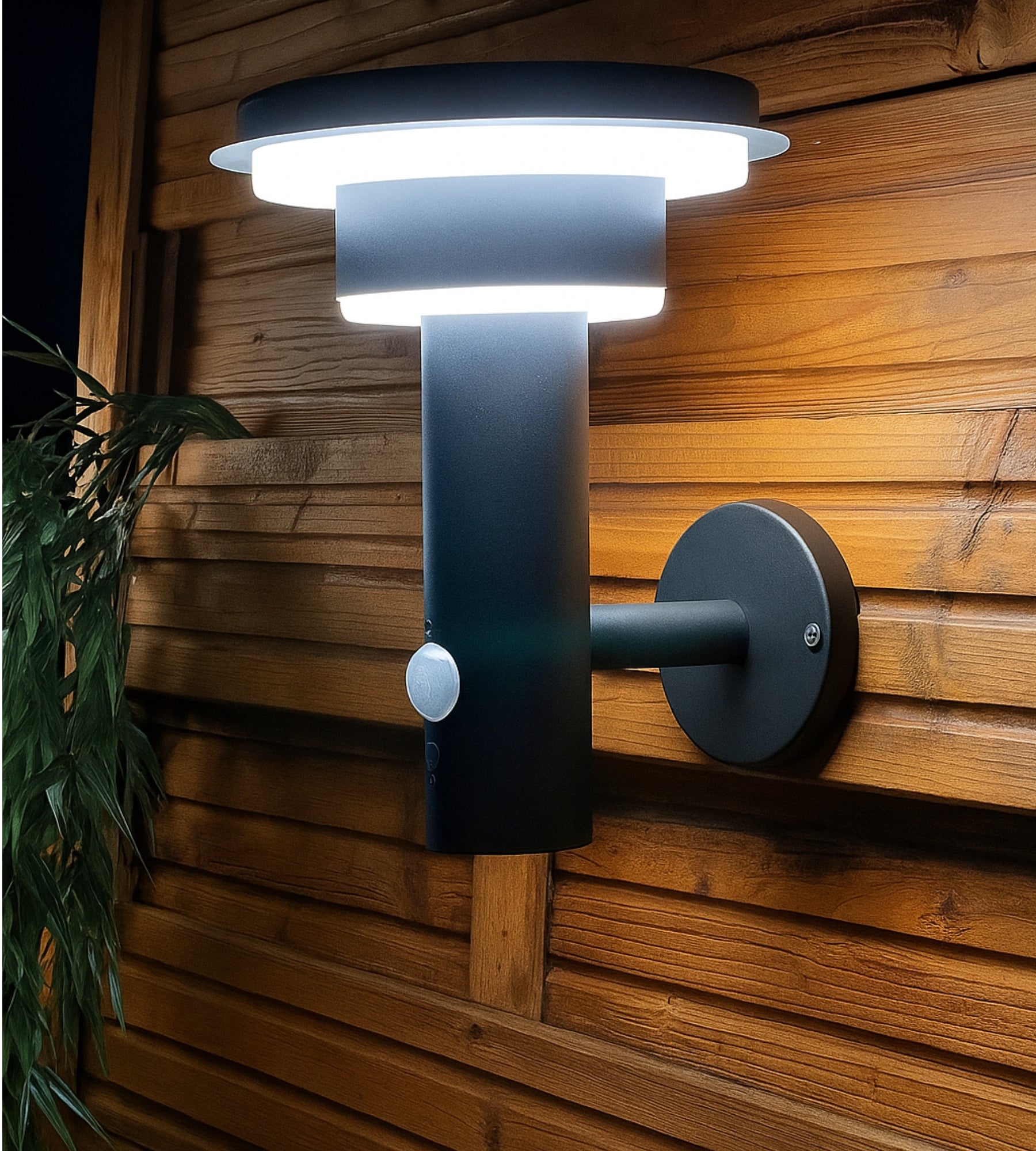 GENOVA aplique solar Led - Detector de movimiento - 3 modos de iluminación 75 a 600 lúmenes