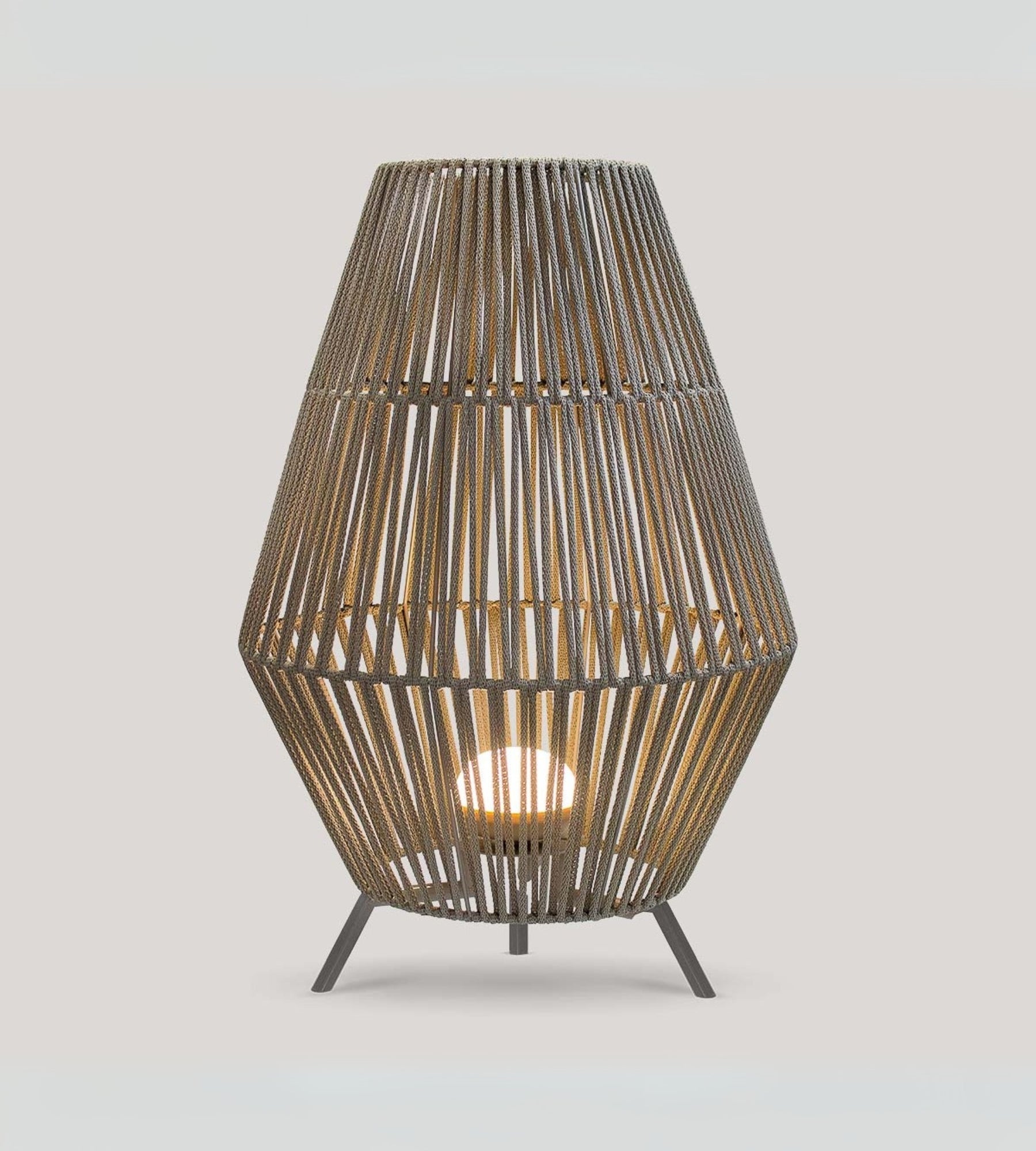 Lampada decorativa intrecciata CONTA - Per interni ed esterni - Batteria ricaricabile - Lumihome