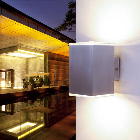 Doppelflutige LED-Wandleuchte