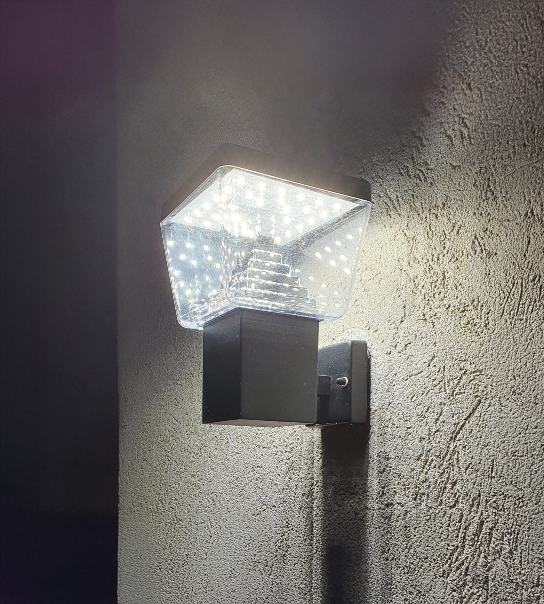 LED-Außenwandleuchte LIBERTY 230V, Schwarz — 4