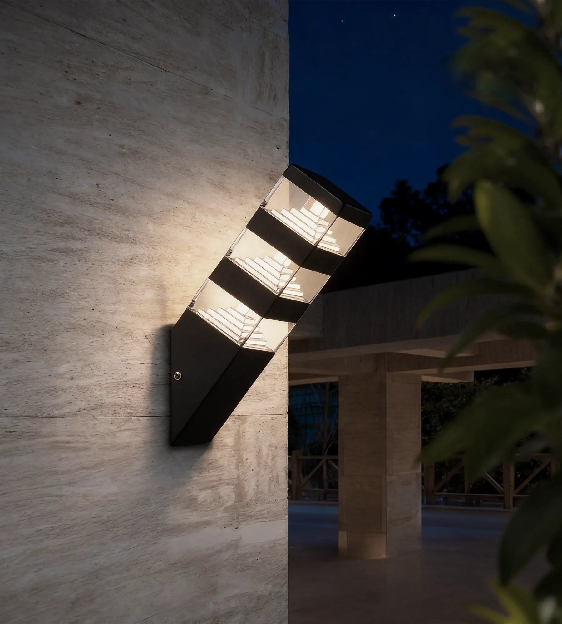 Aplique LED para exterior Pyramid, 1500 lúmenes - 48 LED — 2