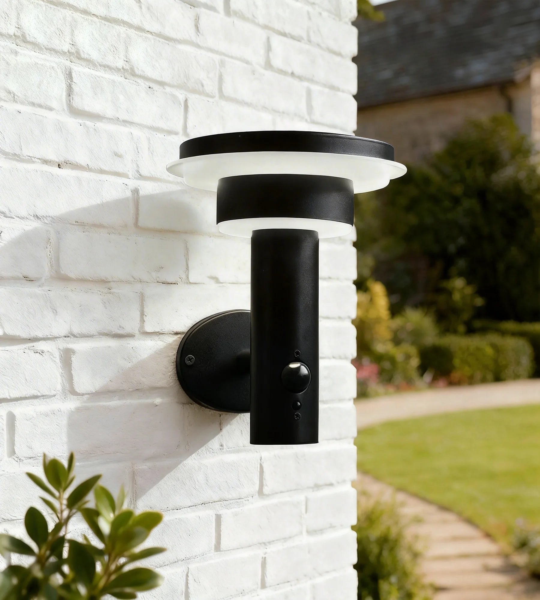 Aplique solar LED para exterior GENOVA, con detector - 3 modos de iluminación de 100 a 1000 lúmenes