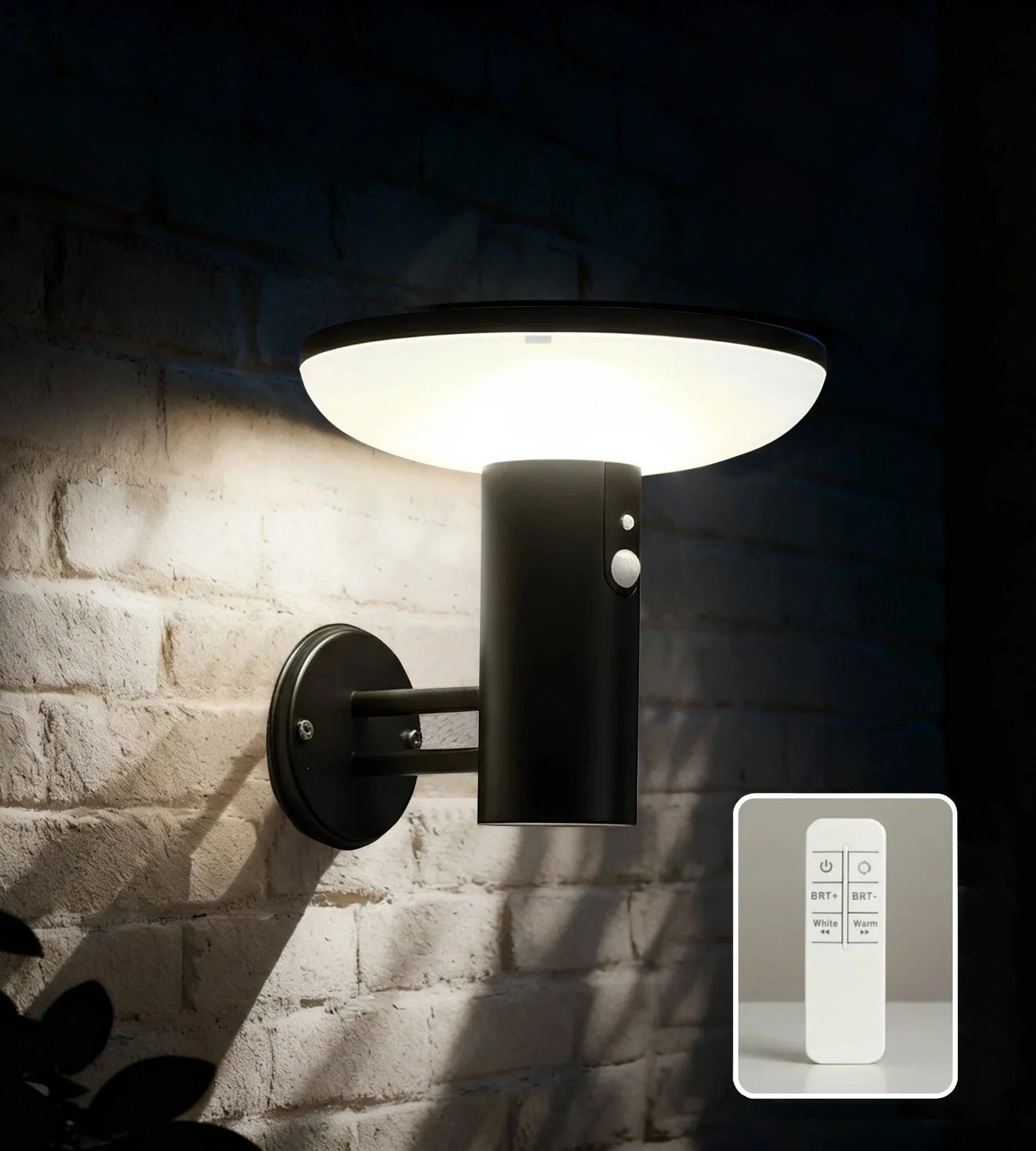 Applique murale extérieure LED solaire HALO+, Noire, avec détecteur — 2