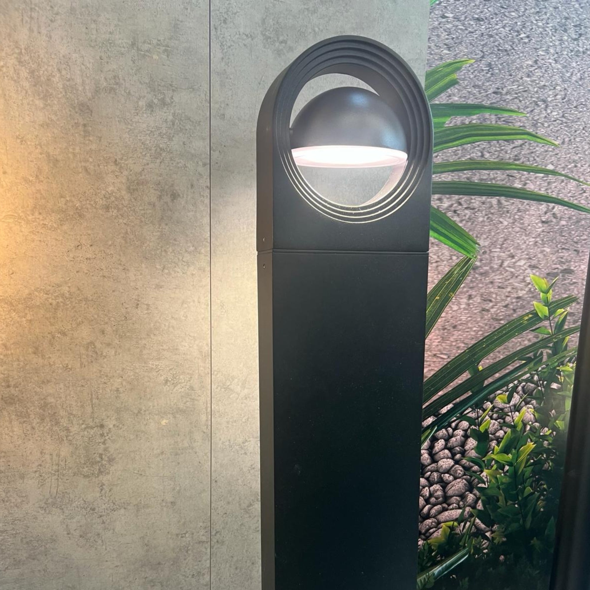 EXPLORER LED-Wegeleuchte – 230 V – Höhe 70 cm – per Telefon steuerbar – Lumihome-France.com