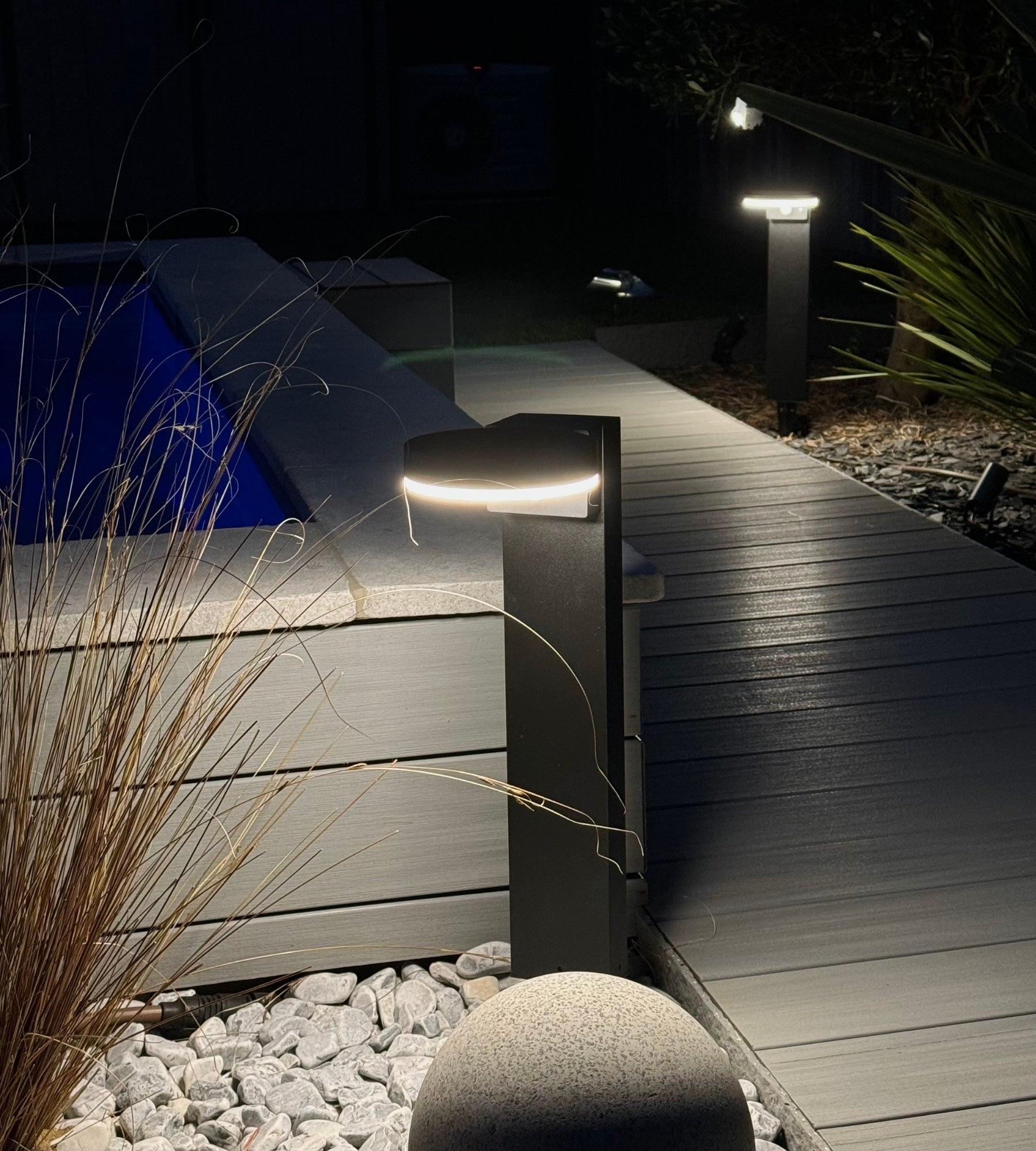 Paletto solare da esterno a LED DAYTONA, Nero, 50 cm, con rilevatore - 3 modalità di illuminazione da 100 a 1000 lumen — 4