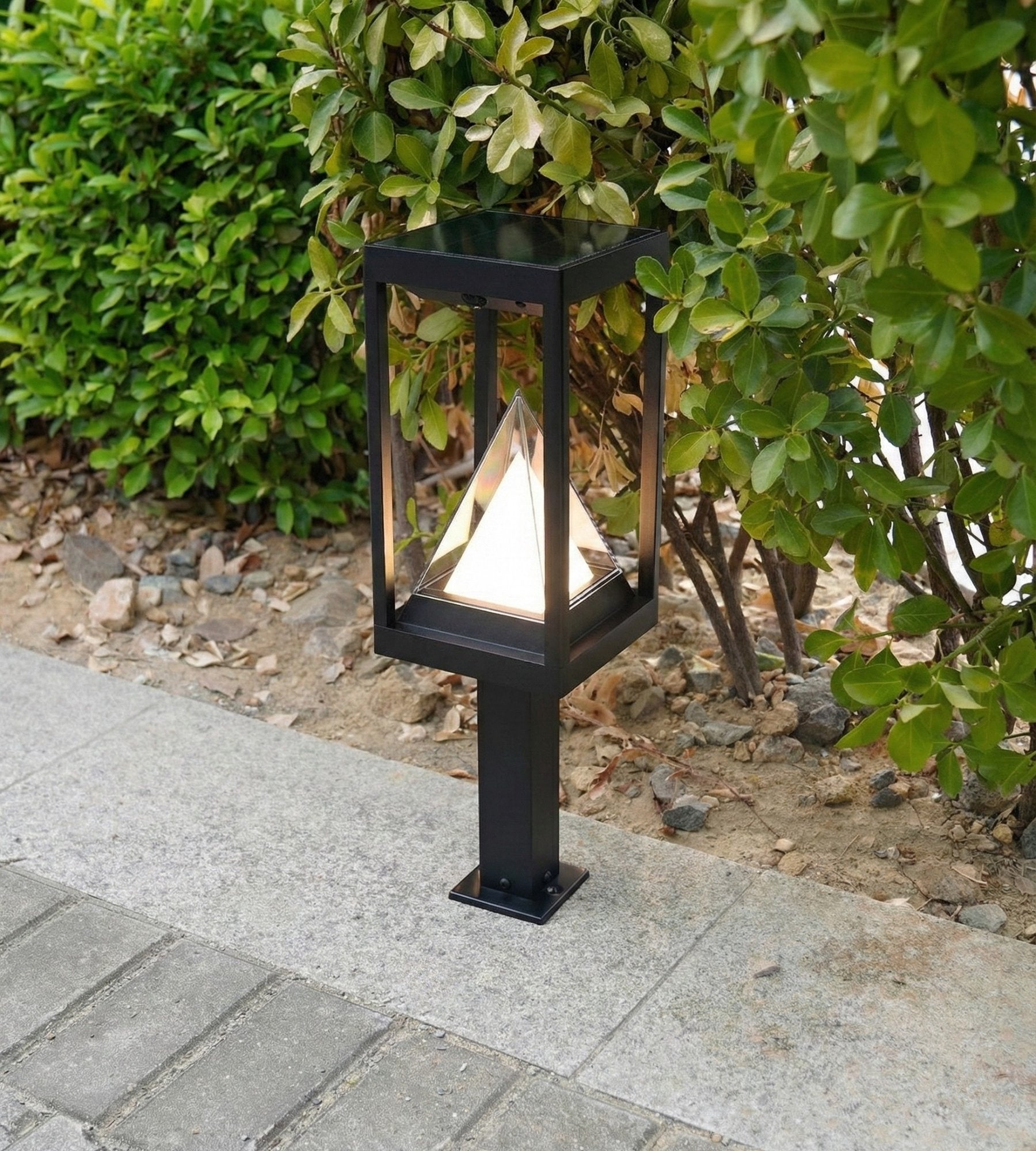 Borne extérieure LED solaire KEOPS, Noire, 50cm, avec détecteur - 3 modes d'éclairages 100 à 1000 lumens — 4