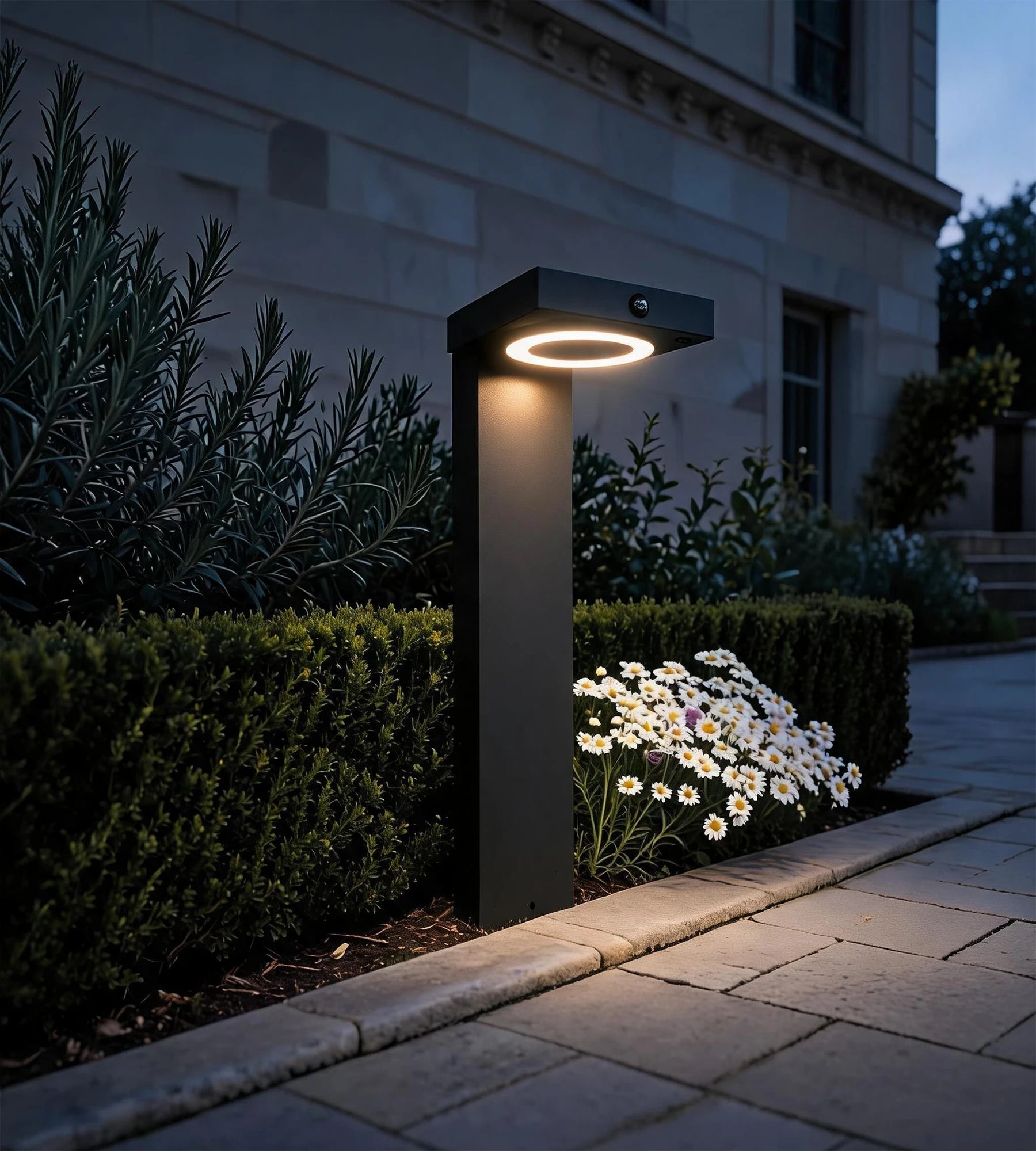 Solar-LED-Wegeleuchte LUCENT mit Bewegungsmelder, Schwarz, 50 cm — 4