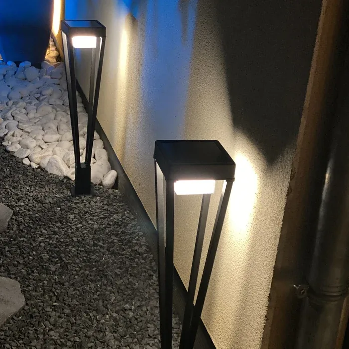 Solar-LED-Wegeleuchte LUXOR mit Bewegungsmelder, Schwarz, 72 cm – 3 Leuchtmodi 75 bis 600 Lumen — 2