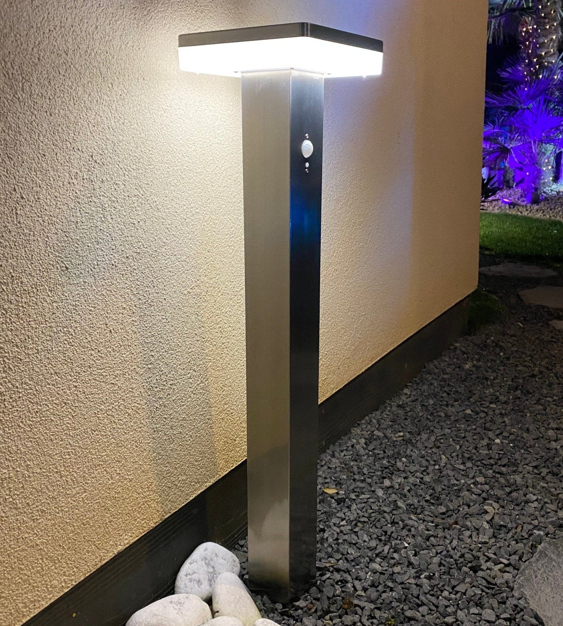 Solar-LED-Wegeleuchte SUN-1000 mit Bewegungsmelder, 84 cm – 3 Leuchtmodi 150 bis 1000 Lumen — 7