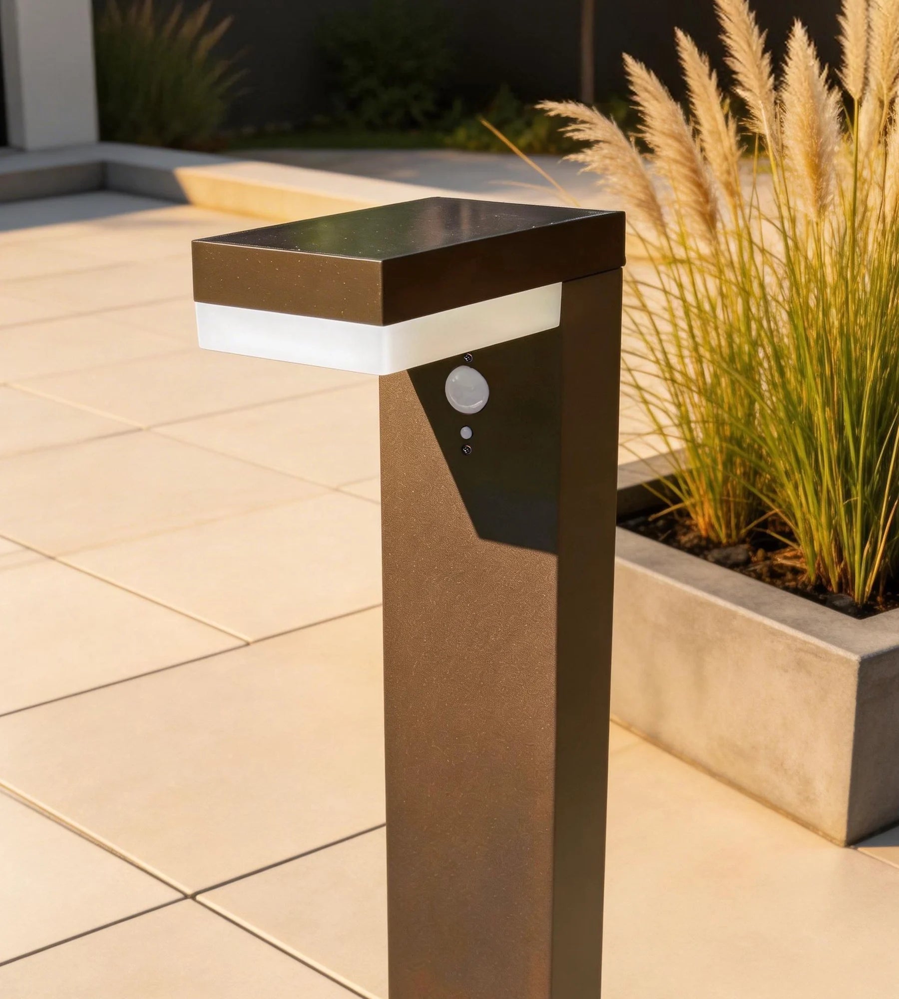 Borne extérieure LED solaire VENUS, Marron, 70cm, avec détecteur - 3 modes d'éclairage 100 à 1000 lumens — 3
