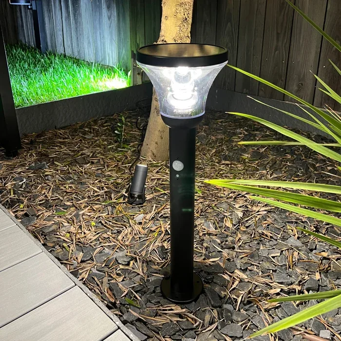 Solar-LED-Wegeleuchte DIVA mit Bewegungsmelder, Schwarz, 53 cm – 3 Leuchtmodi 100 bis 1000 Lumen — 3