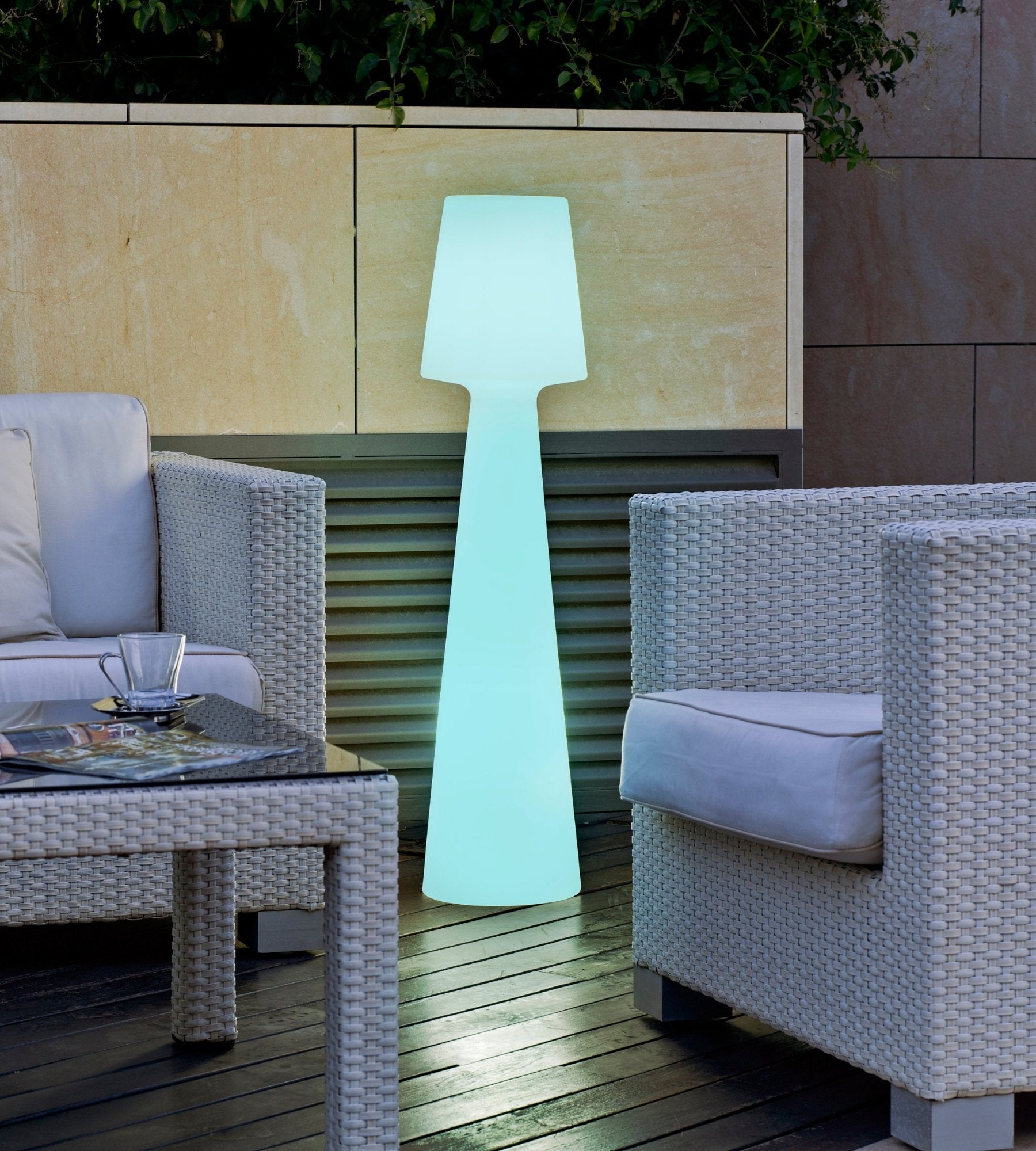 Lámpara de pie de diseño recargable LOLA - Iluminación orientable en blanco y multicolor - Exterior e interior — 2