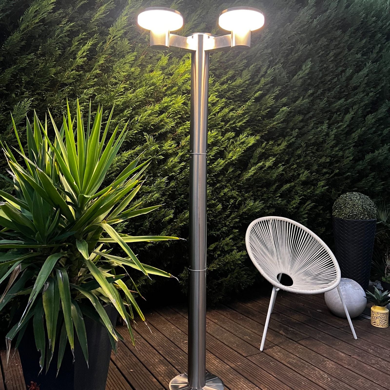 ALTO 3000 LED-Solar-Stehlampe – Höhe 2 m – Fernbedienung – 300 bis 3000 Lumen – Lumihome-France.com
