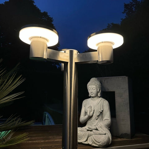 Lampione solare ALTO 3000 Led - Altezza 2 m - Telecomando - Da 300 a 3000 lumen - Lumihome-France.com