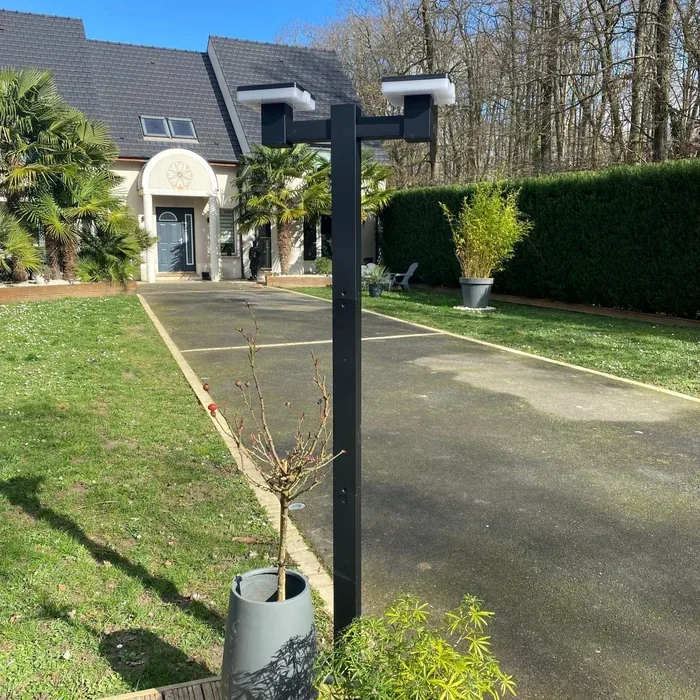 Solar-LED-Stehlampe SUN-2000, Schwarz, 120/200 cm, mit Fernbedienung — 3