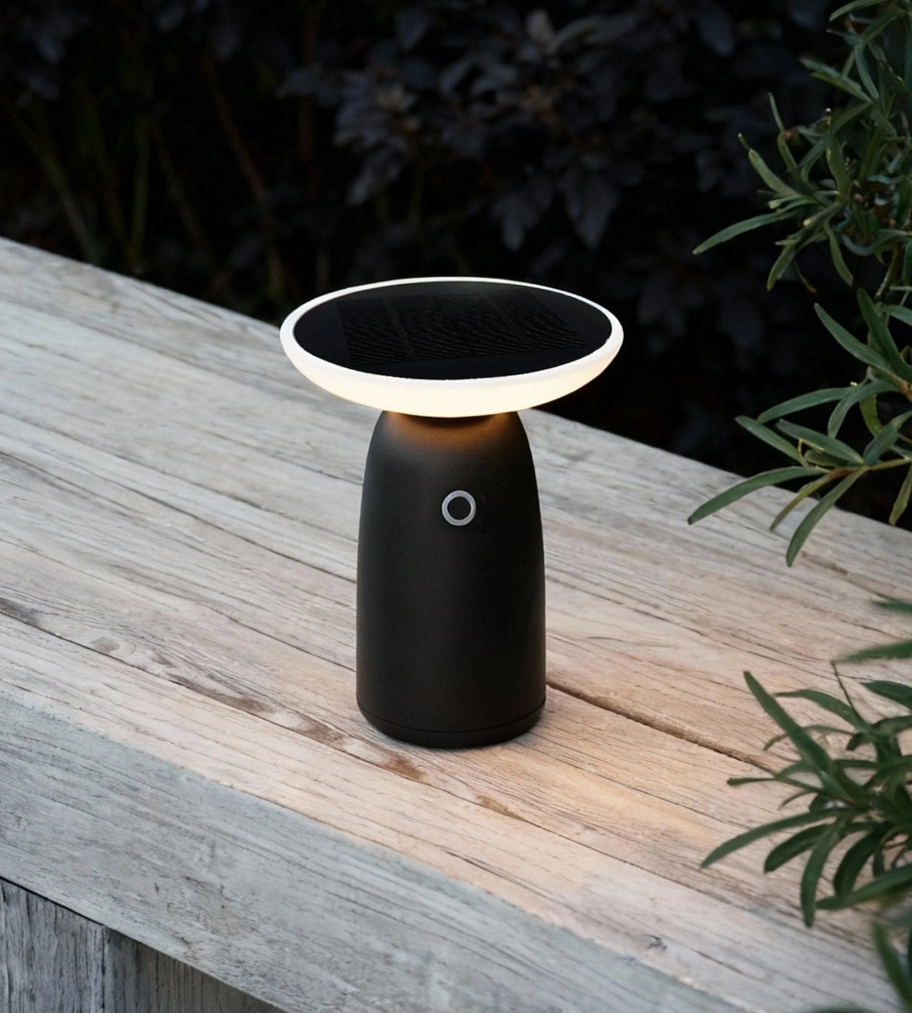 Lampe de table LED solaire HALO, Noire - 2 modes d'éclairage 100 à 1000 lumens - 4000K - Prise USB-C — 7