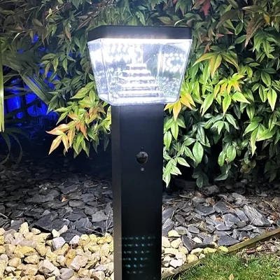 Solar-LED-Wegeleuchte LIBERTY mit Bewegungsmelder, Schwarz, 59 cm – 3 Leuchtmodi 100 bis 1000 Lumen — 2