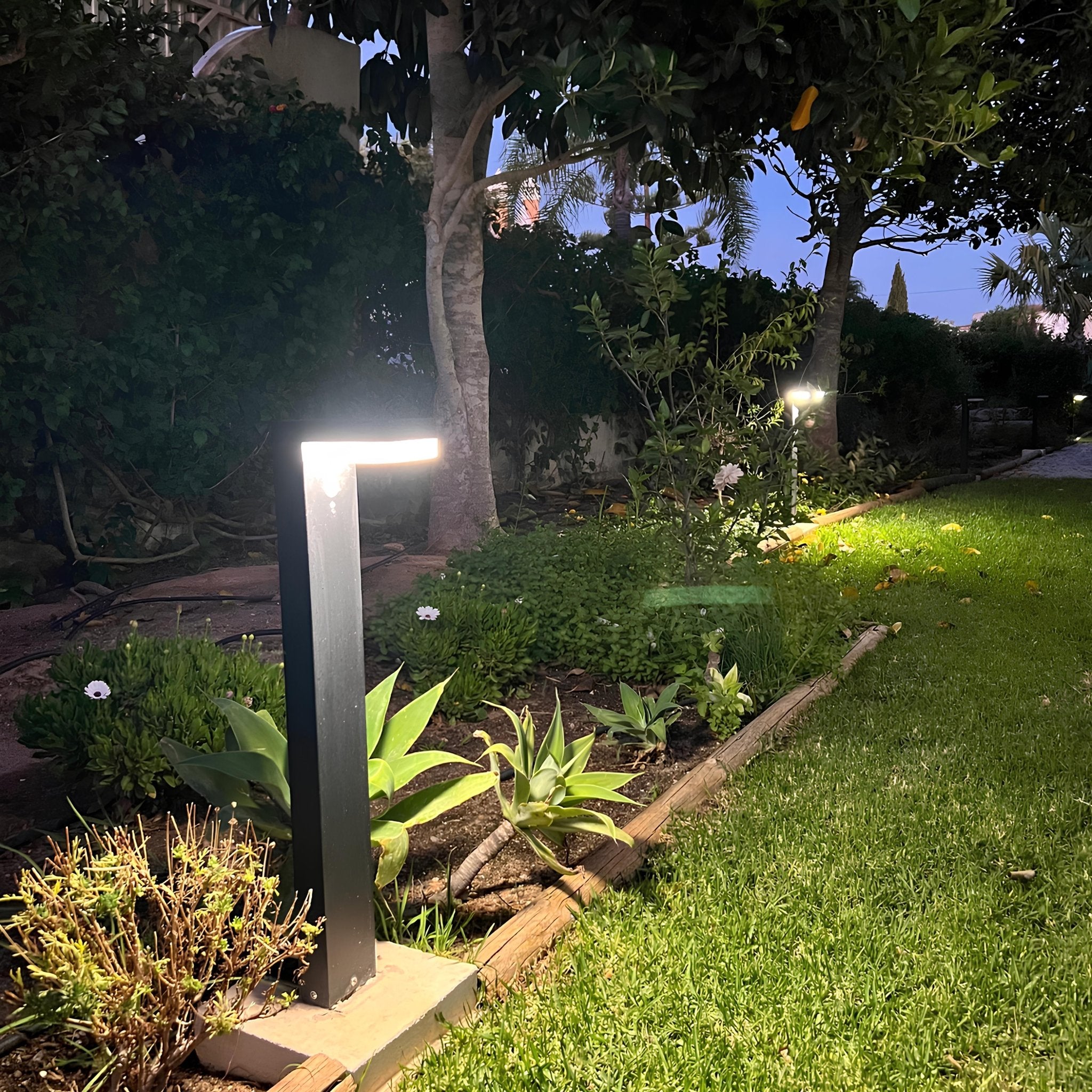 Lampada LED solar VENUS - Detetor de movimento - 3 modos de iluminação 75 a 600 lúmens - Lumihome